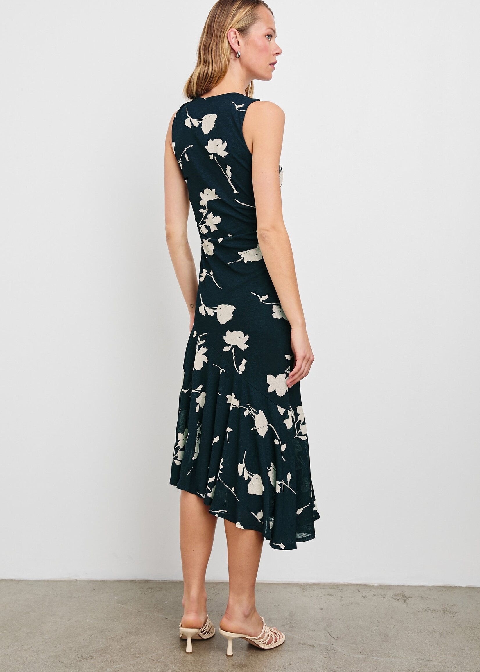 Rails Rails Robe Daija - Midnight Roses