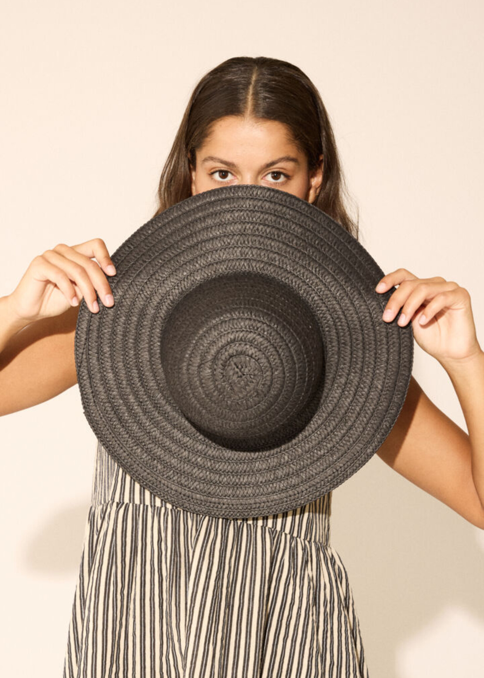 ICHI ICHI IAKasanni Hat - Black