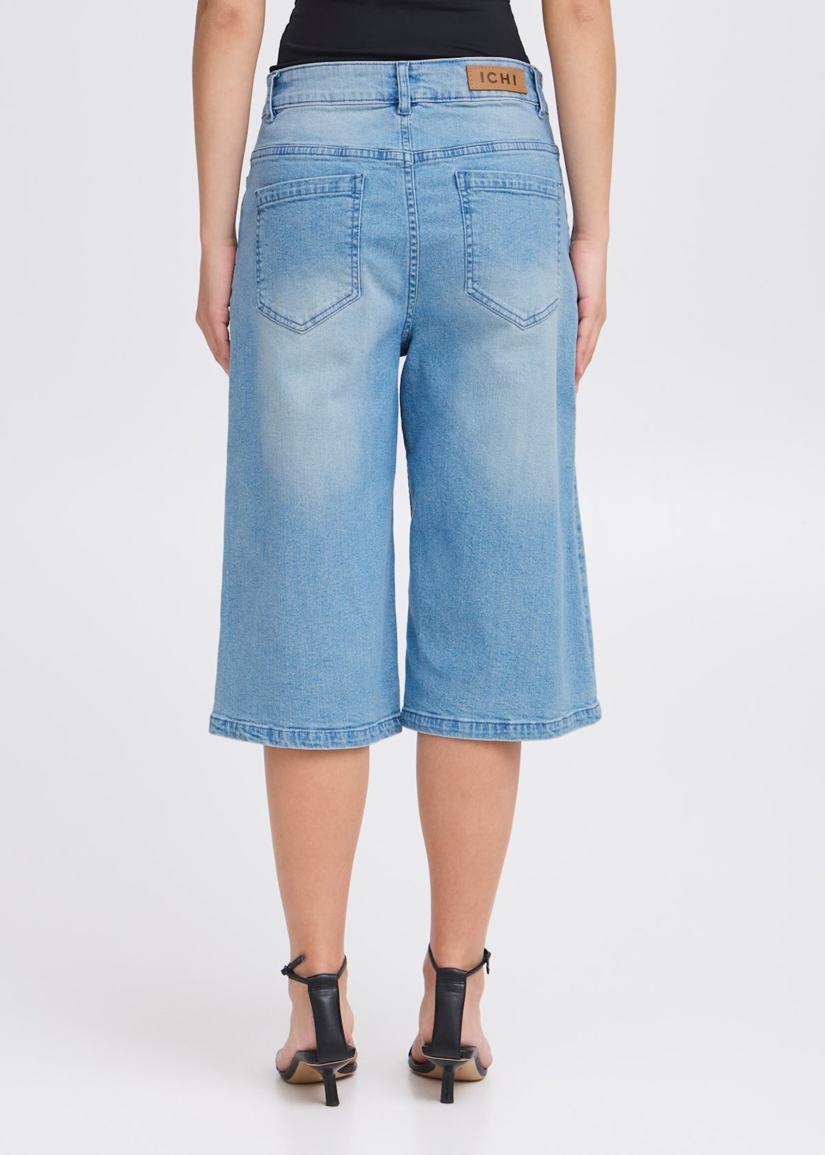 ICHI ICHI IHCally Shorts - Light Blue Washed