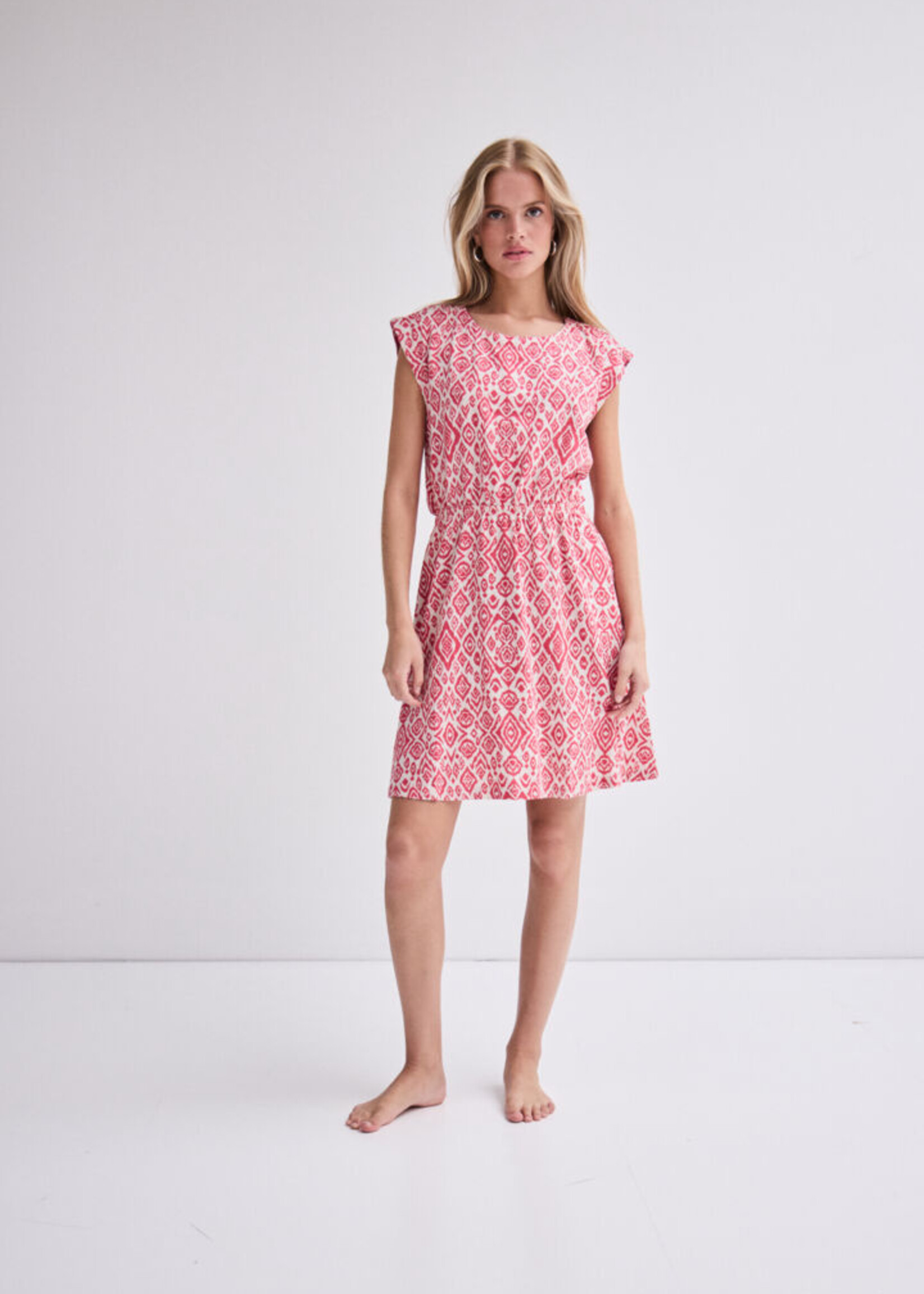 ICHI ICHI Robe IHLinno - Geranium Diamond