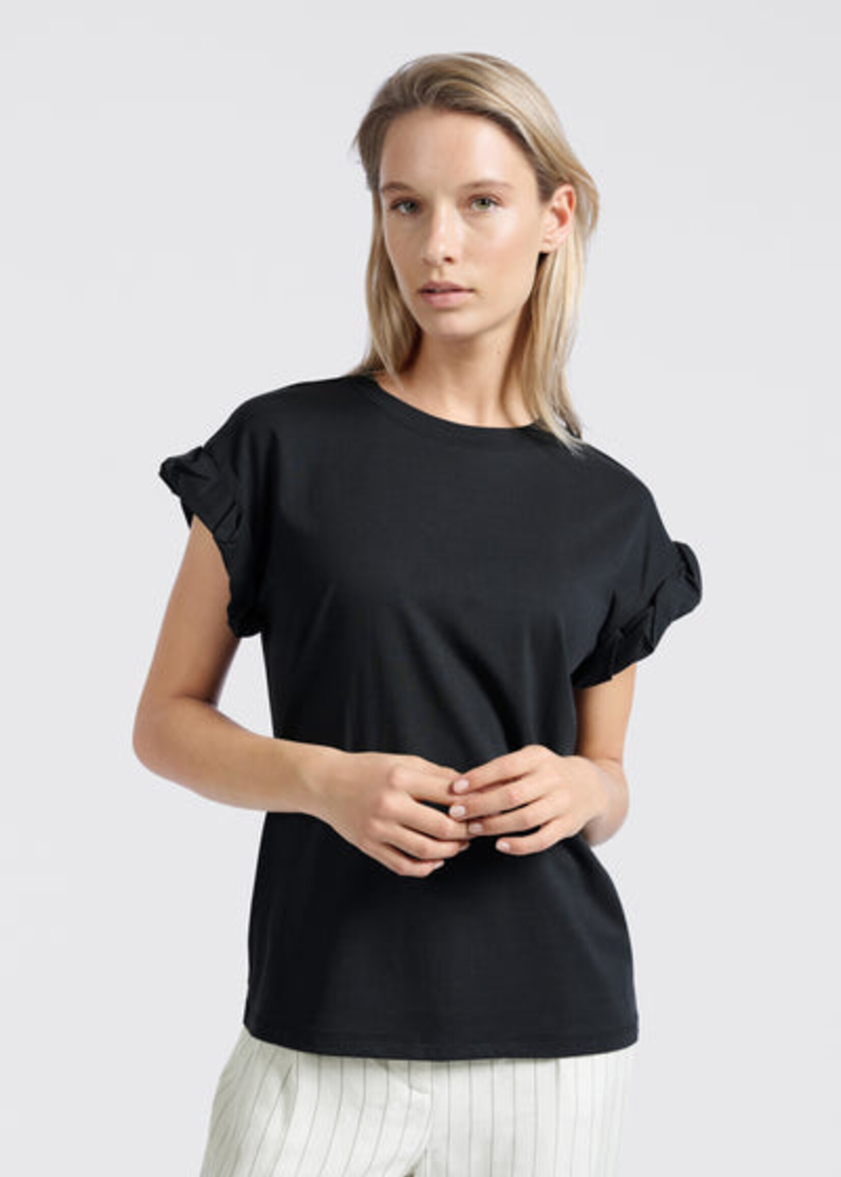 Yaya Women YAYA T-Shirt W/Roll-Up - Washed Black