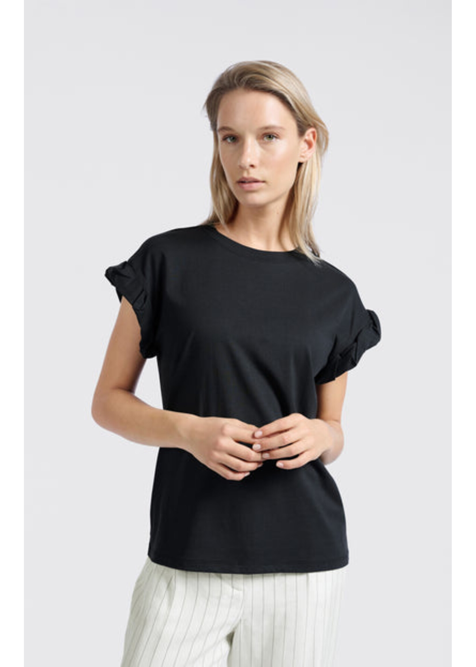 Yaya Women YAYA T-Shirt W/Roll-Up - Washed Black