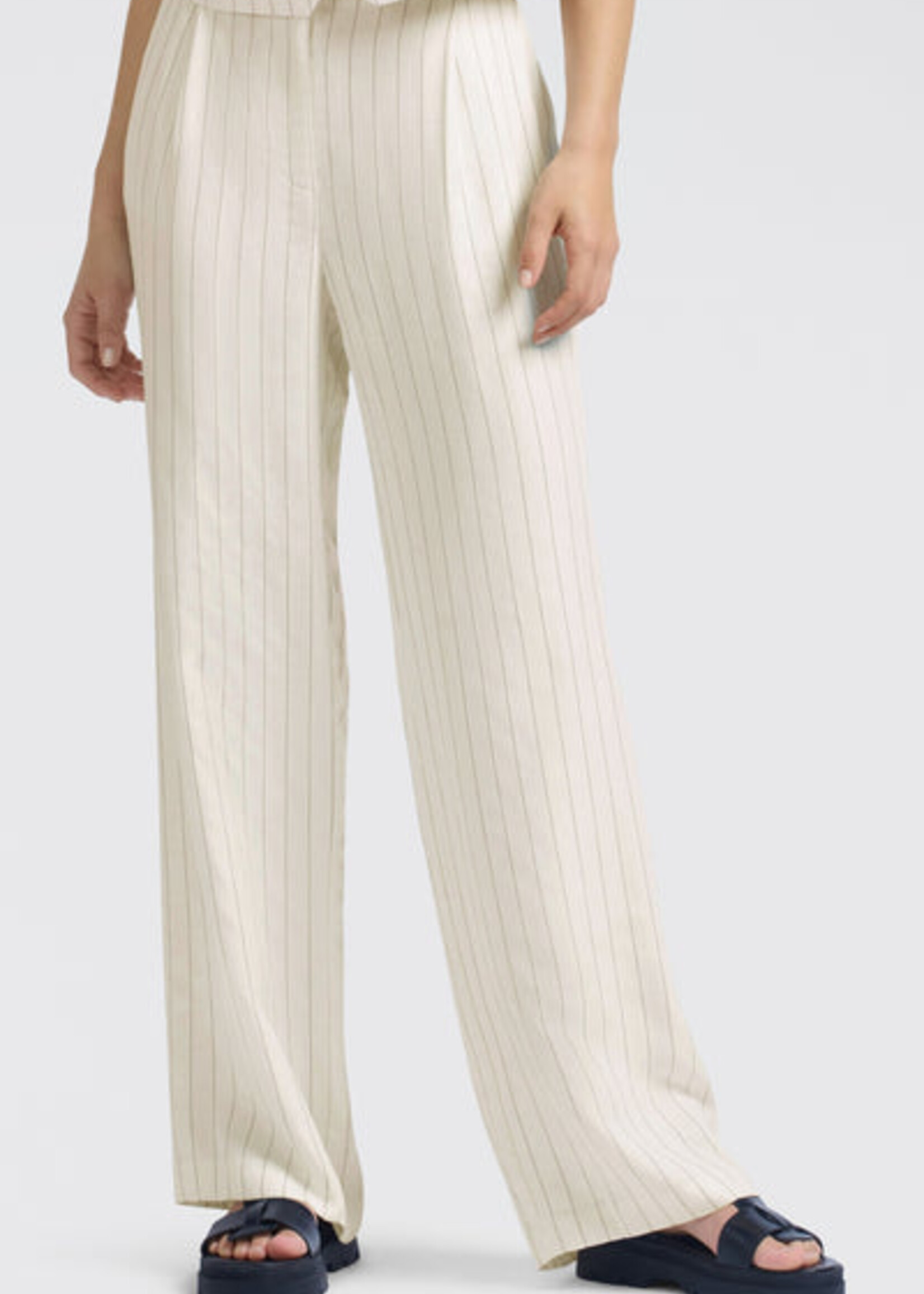 Yaya Women YAYA Pantalon Large À Fines Rayures - Sand Linen Beige