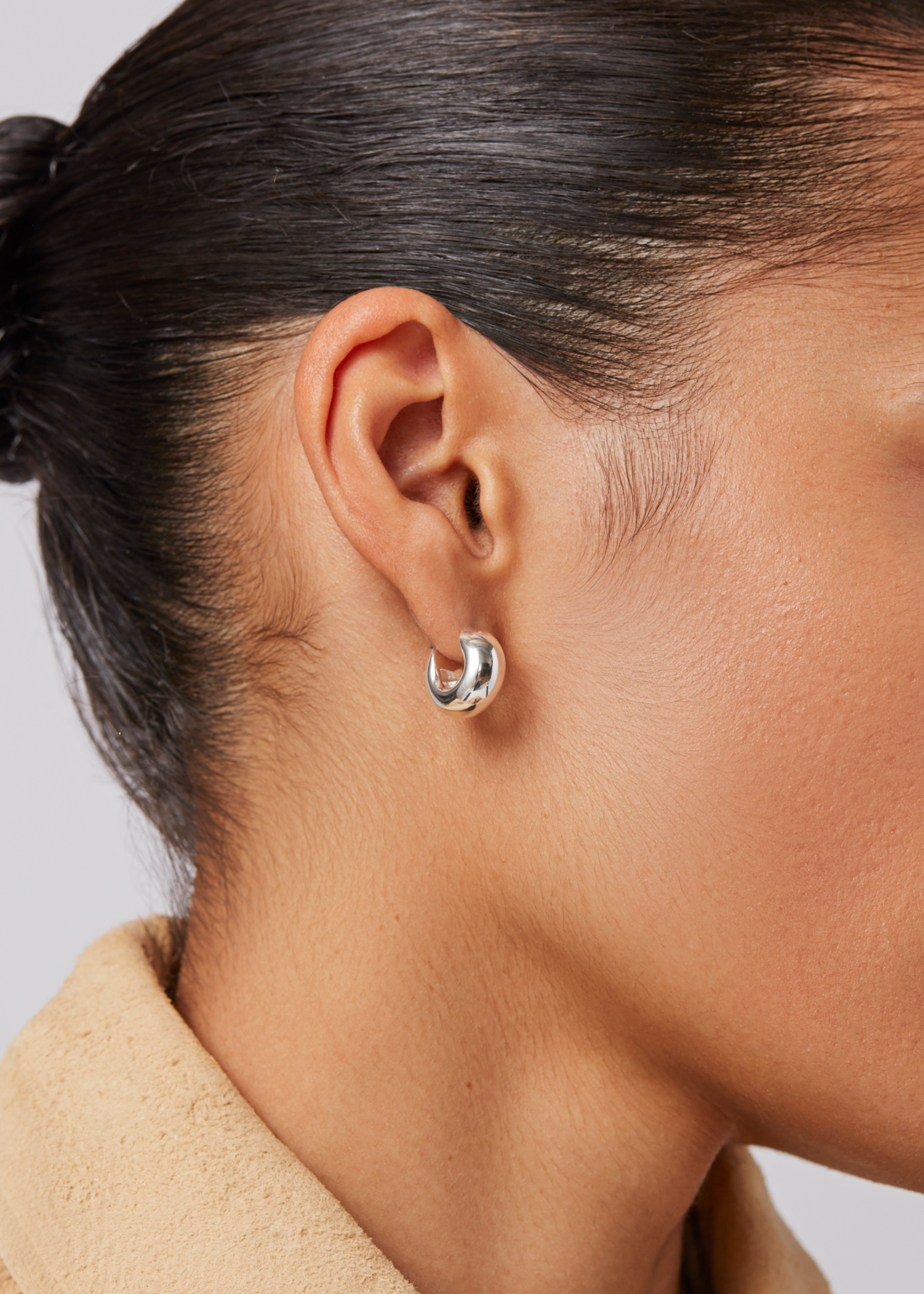 Jenny Bird Mini Tome Hoop Earrings - Silver