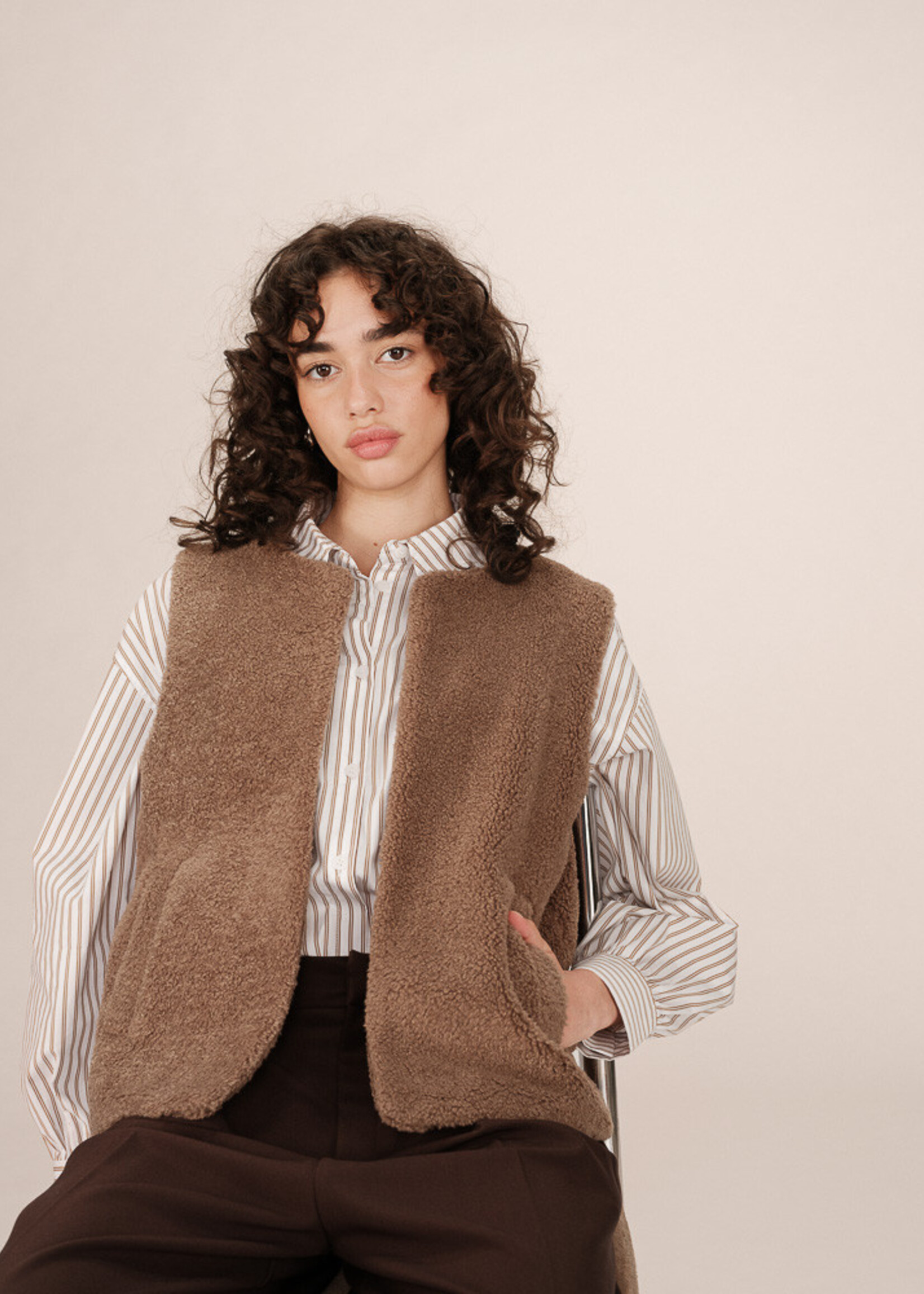 Grace and Mila Grace & Mila Gilet Sinatra - Taupe