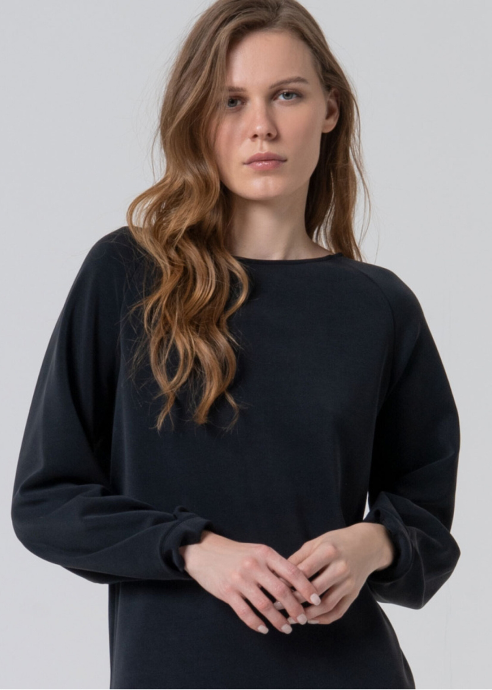 Surkana Surkana Robe À Manches Raglan - Noir