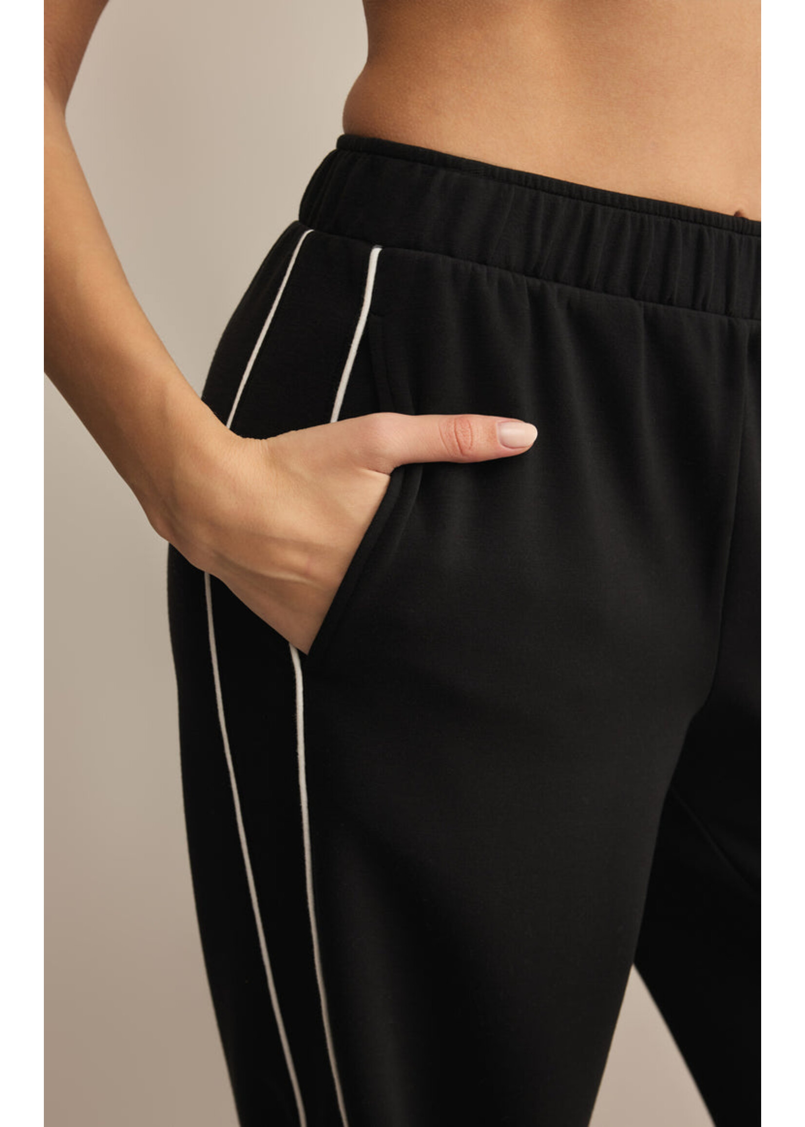 Z-Supply Z-Supply Fastbreak Track Pant - Black