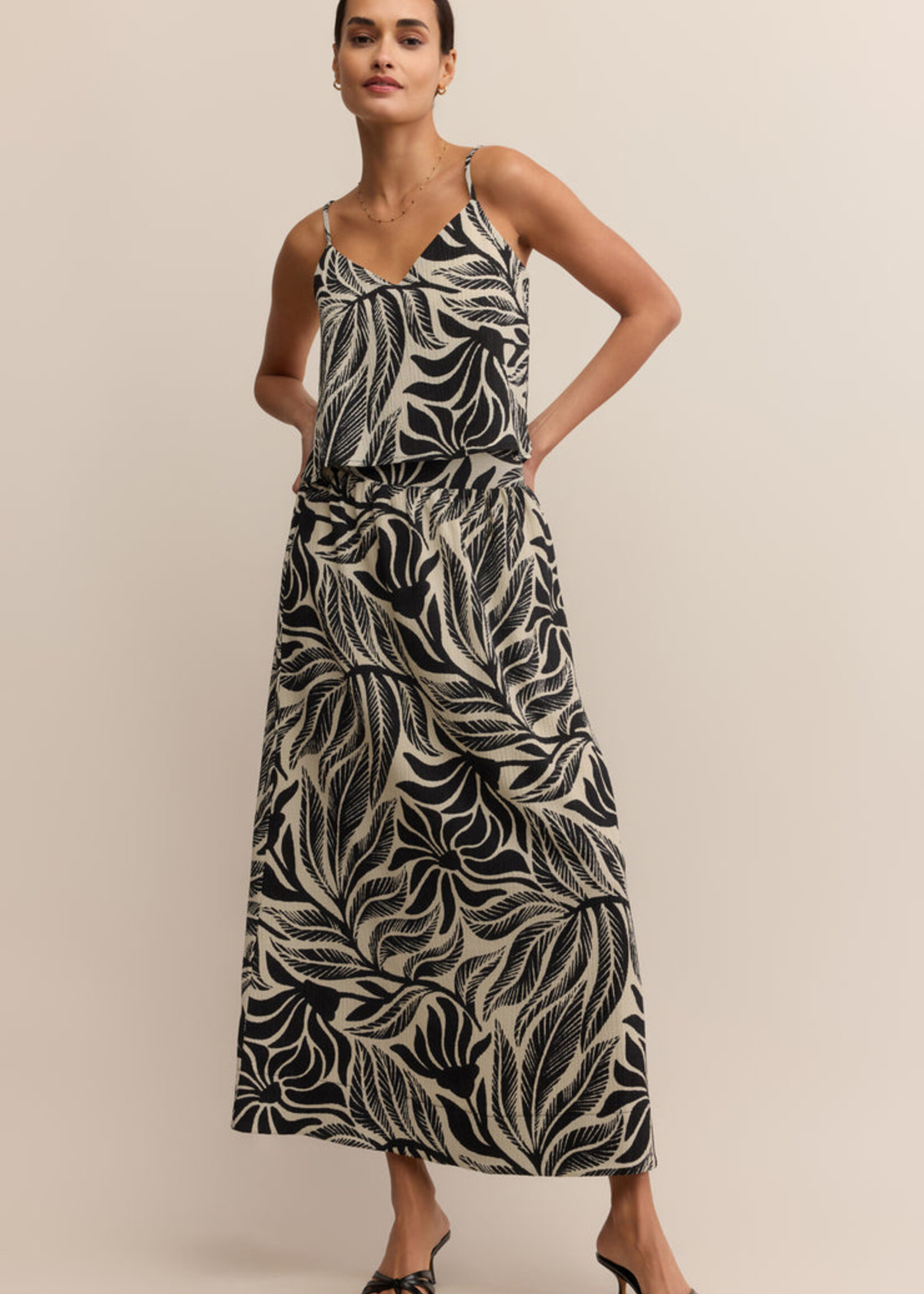 Z-Supply Z-Supply Serendipity Isla Leaf Skirt - Black