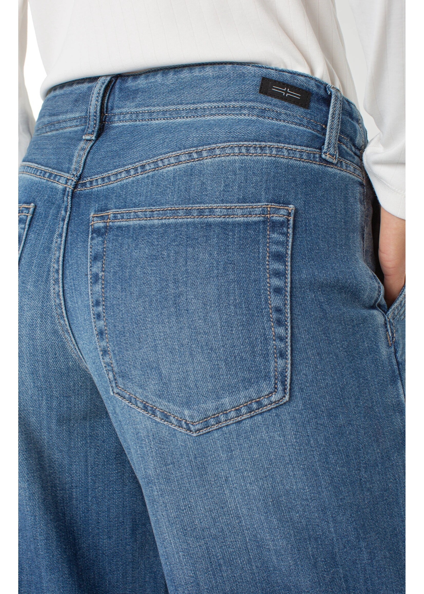 Liverpool Liverpool The Weekender Jeans - Walnut Creek