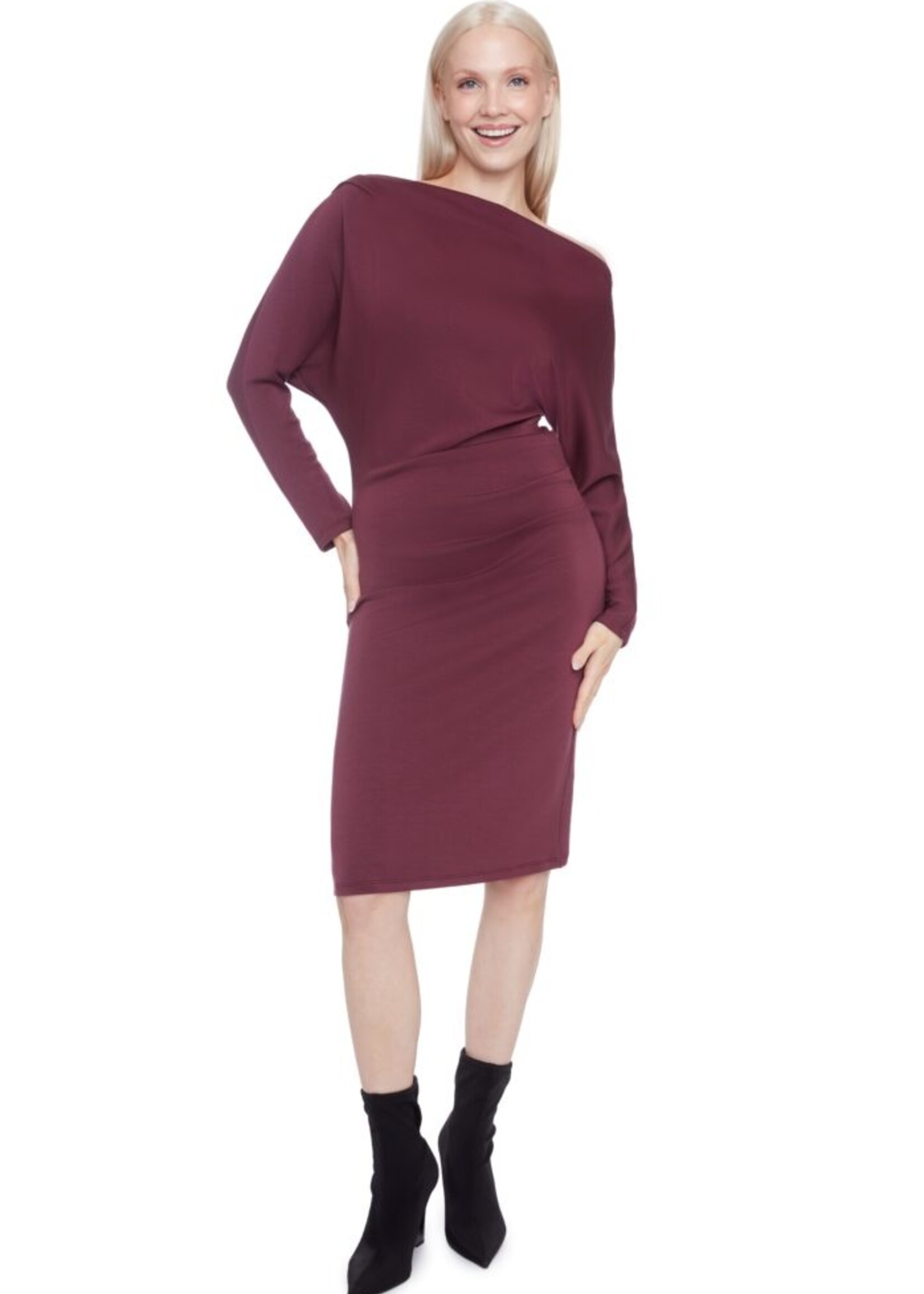 I love Tyler Madison Tyler Madison Demi Solid Cowl-Neck Butter Dress - Merlot