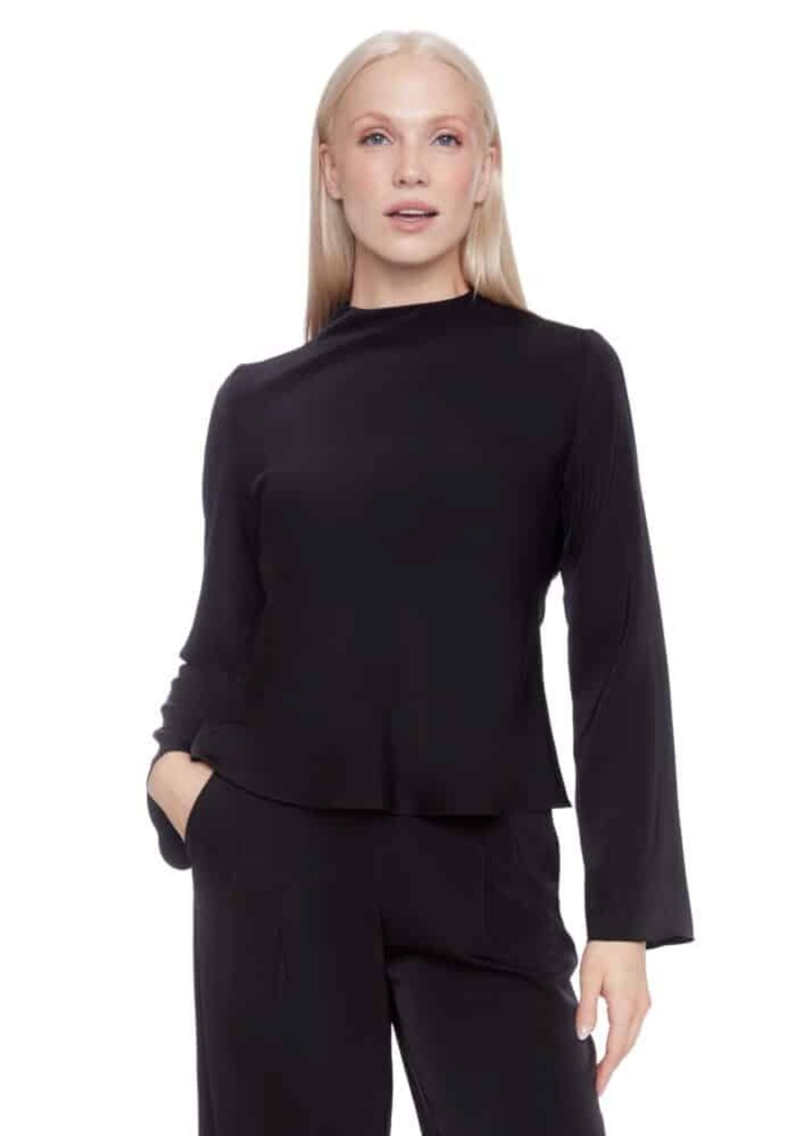 I love Tyler Madison Tyler Madison Lindsay Bell-Sleeve Top - Black