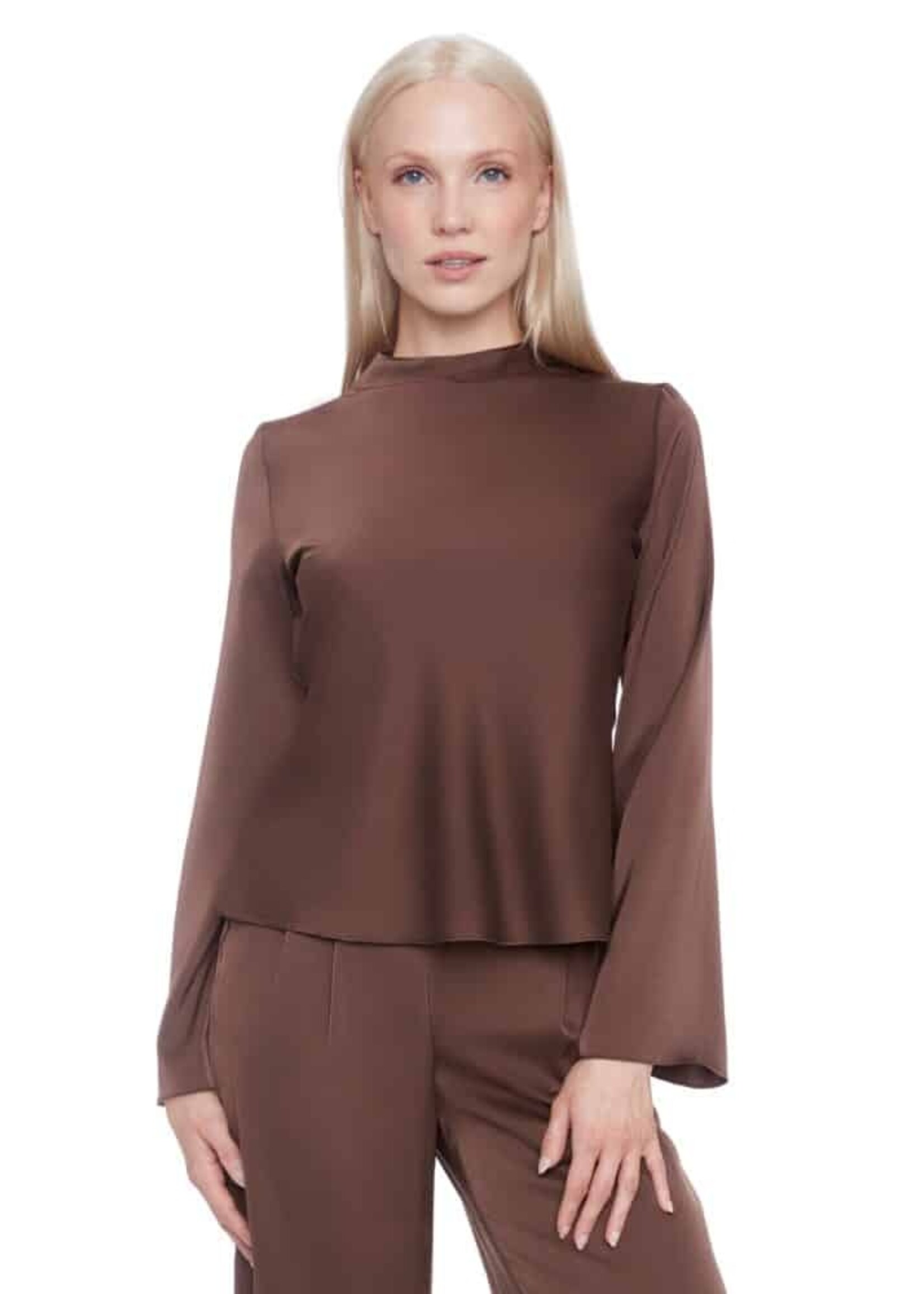 I love Tyler Madison Tyler Madison Lindsay Bell-Sleeve Top - Brown