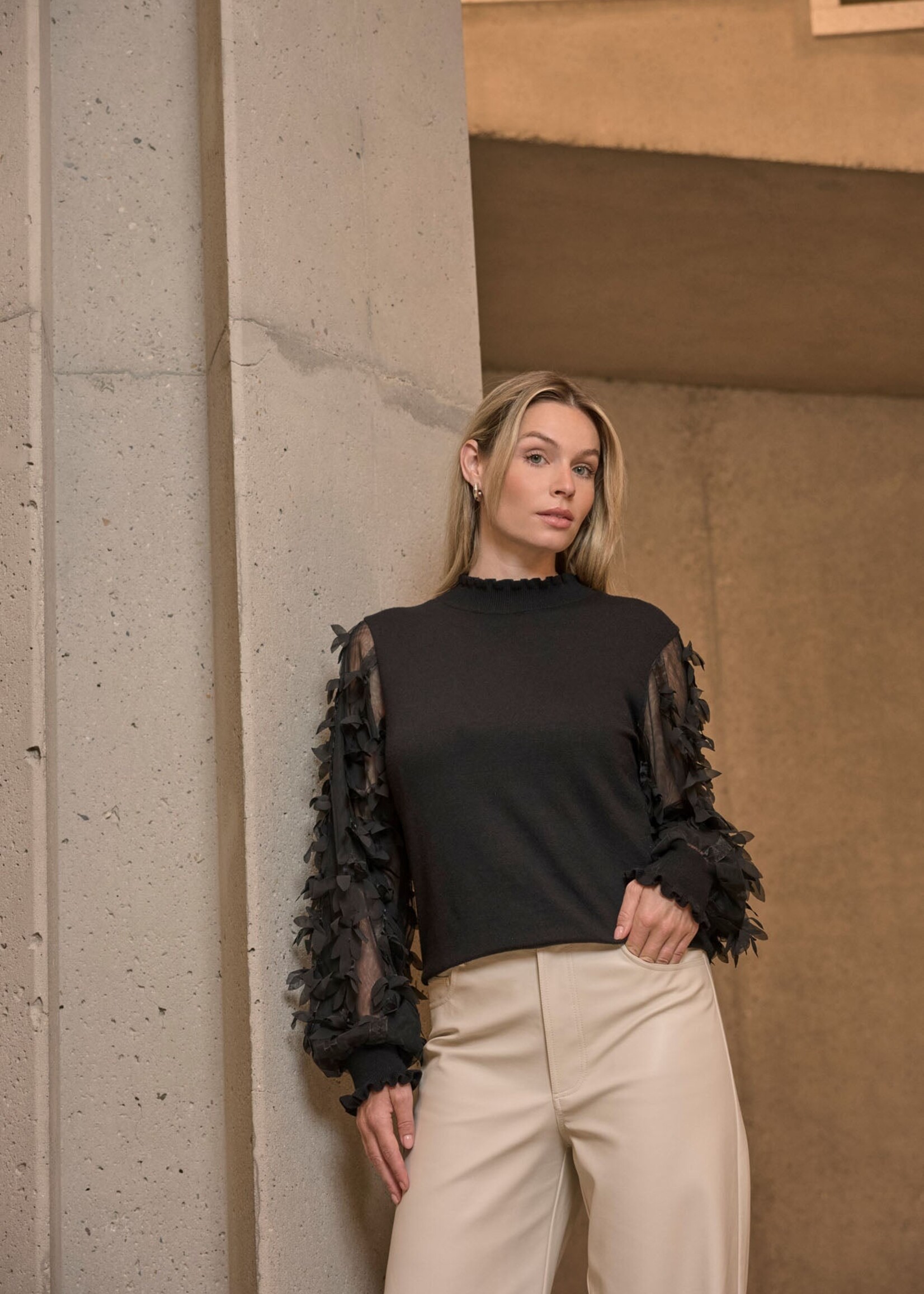 Rino & Pelle Rino & Pelle Romi Pullover - Black