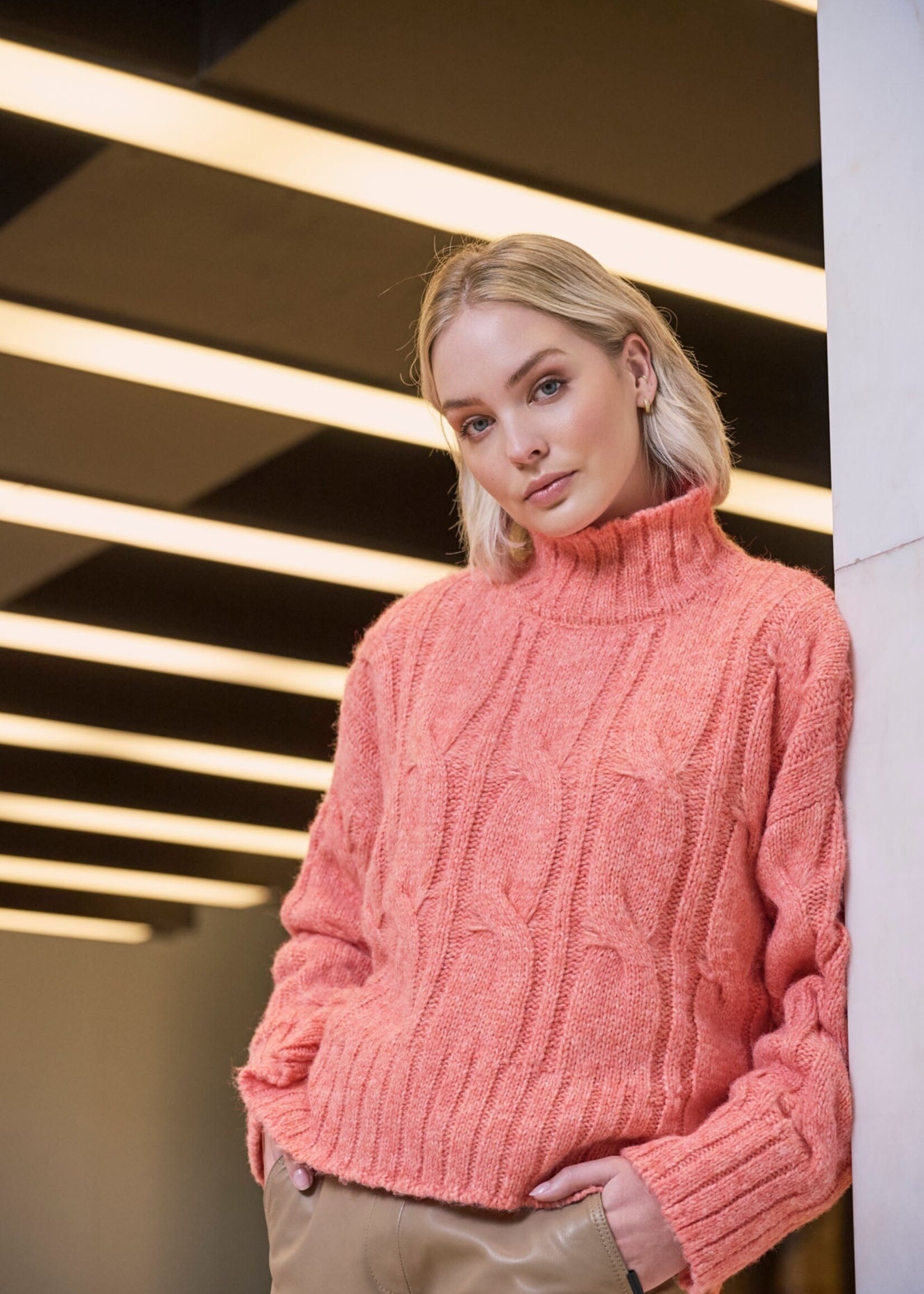 Rino & Pelle Rino & Pelle Taffie Sweater - Bright Coral Melange