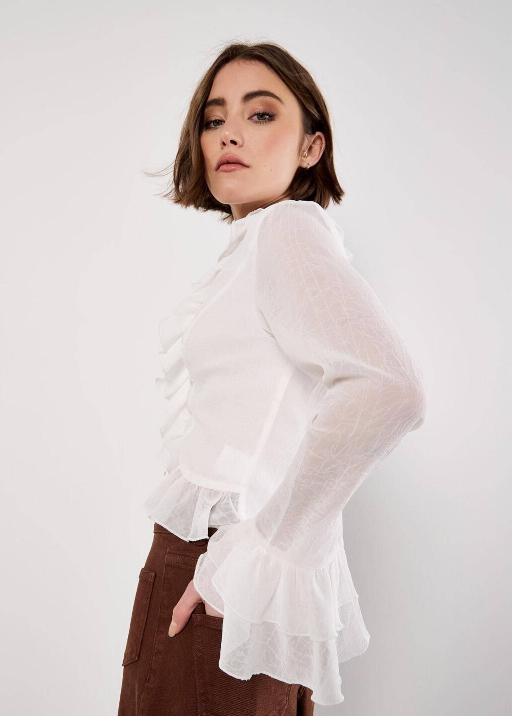 Apricot Apricot Ruffle Tie Up Crop Top - Cream