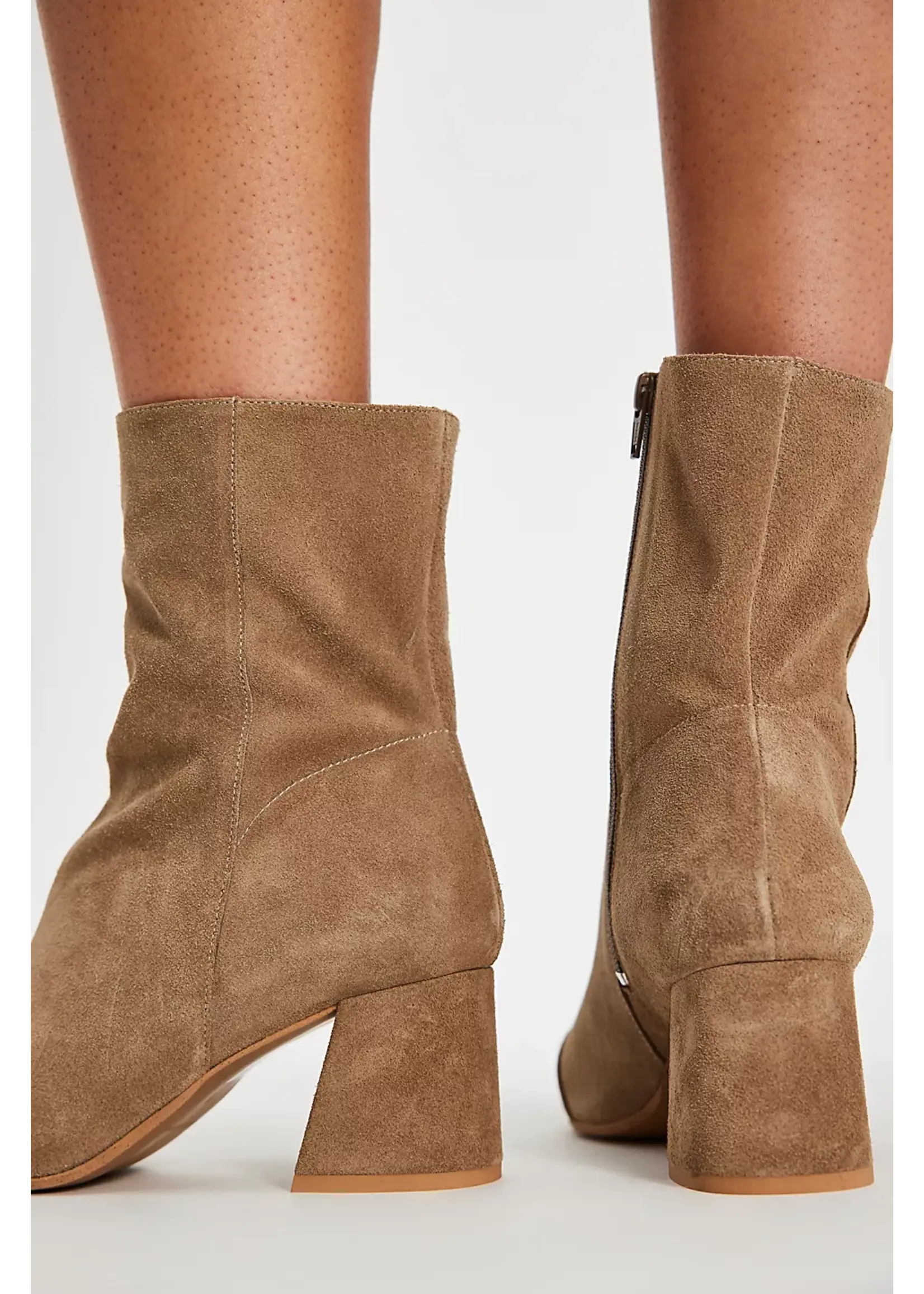 Free People Free People Bottines En Daim Wisteria - Taupe