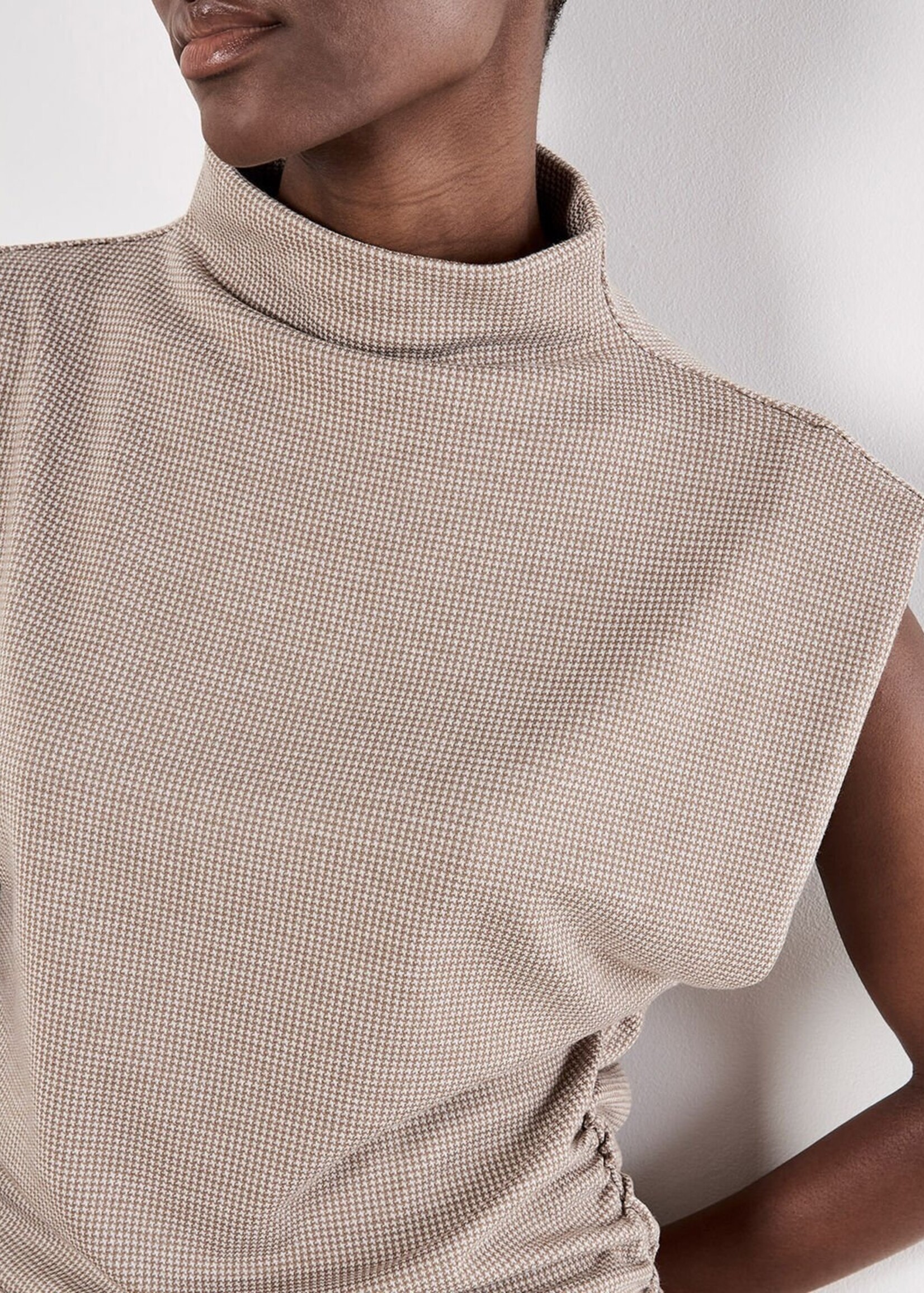 Apricot Apricot Mini Dogtooth Side Ruched Top - Stone