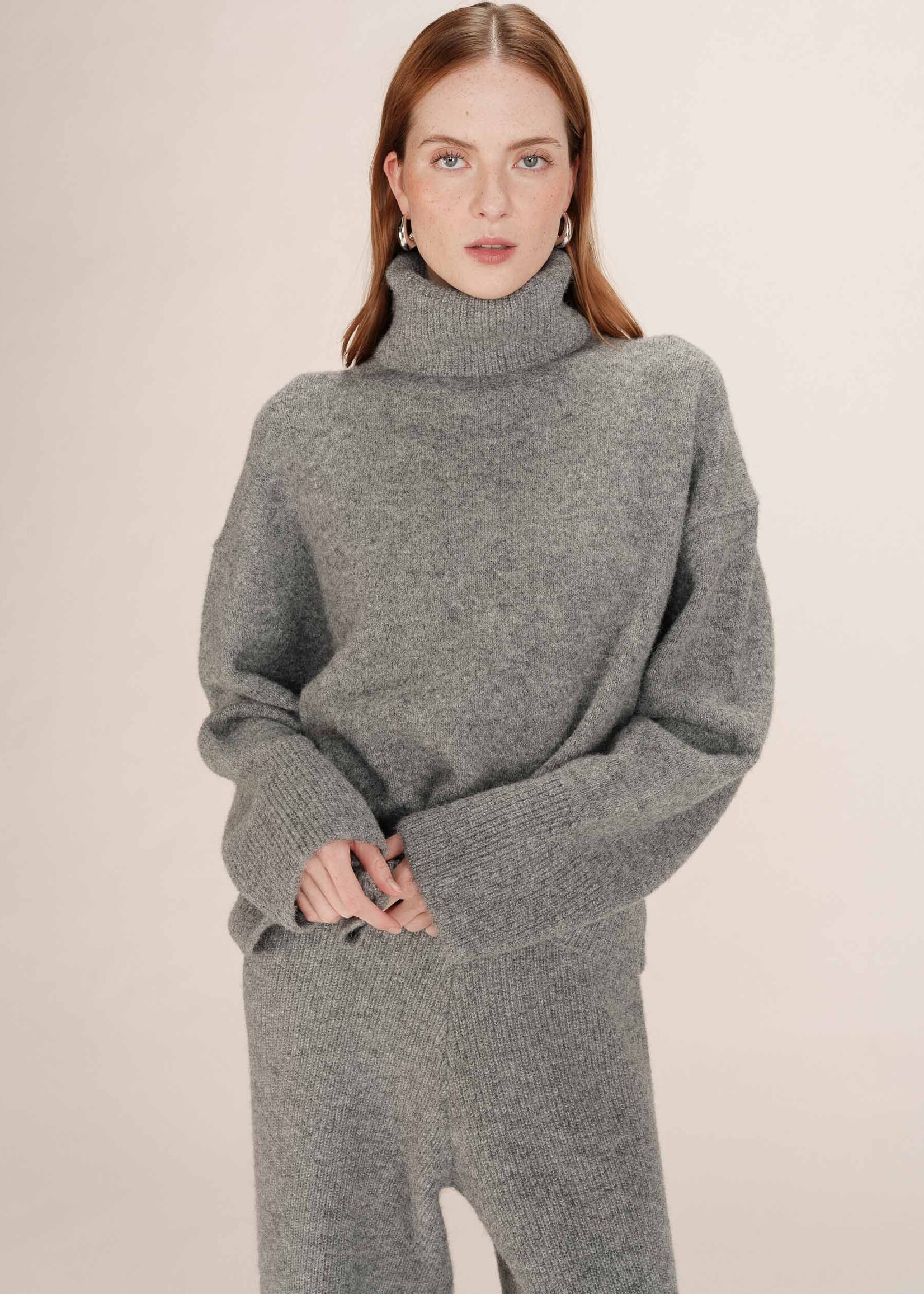 Grace and Mila Grace & Mila Taxi Sweater - Grey