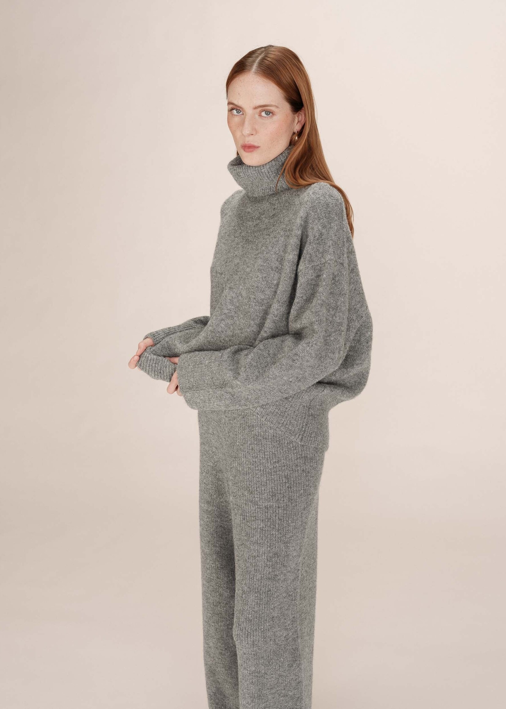 Grace and Mila Grace & Mila Taxi Sweater - Grey
