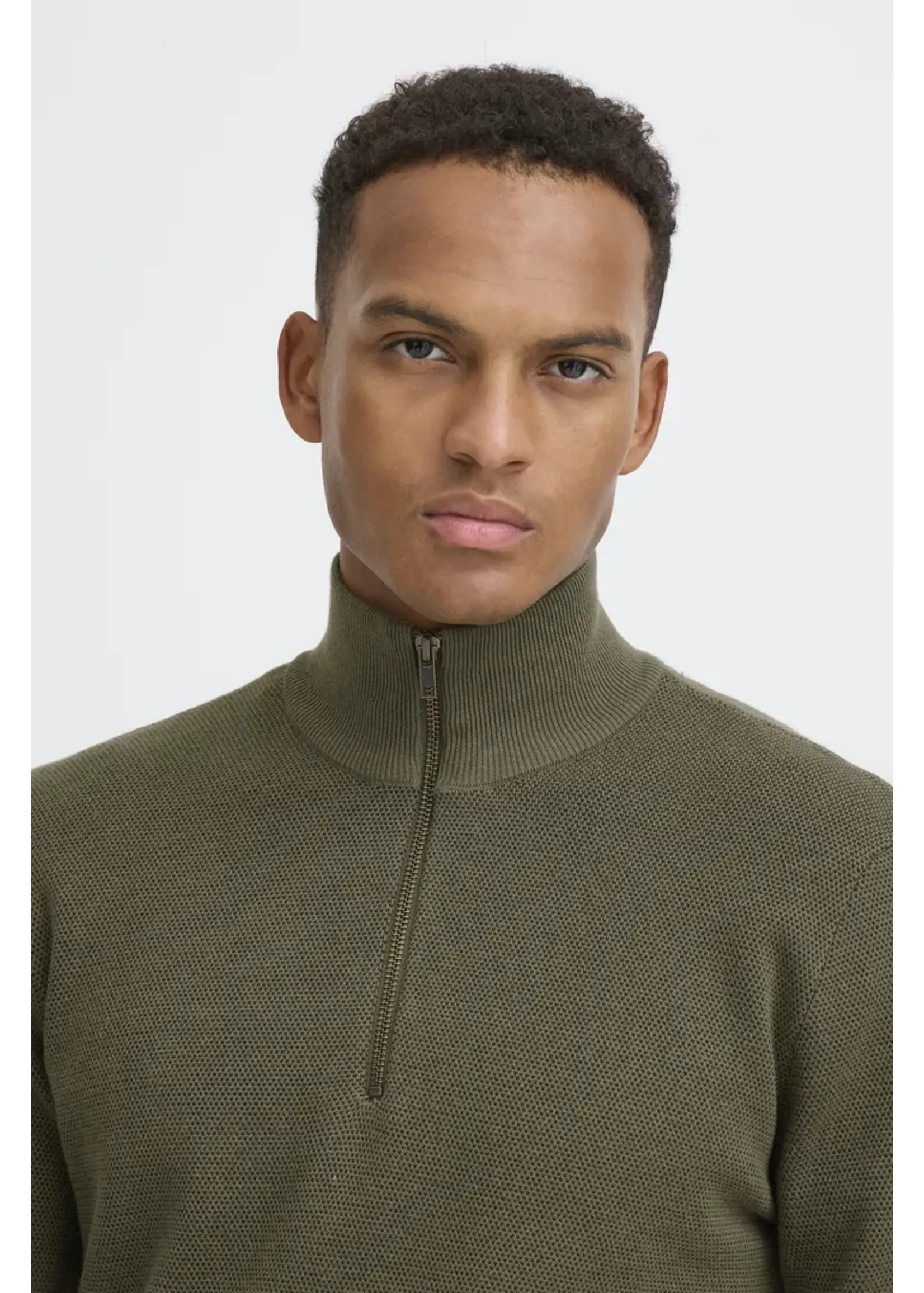 Blend Blend Baal Half Zip Pullover - Olive Night