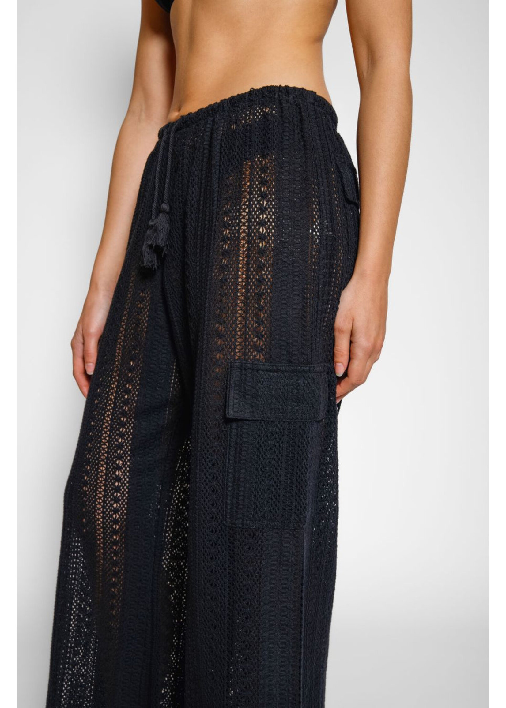 Koy Resort Koy Resort Amalfi Cargo Pants - Black