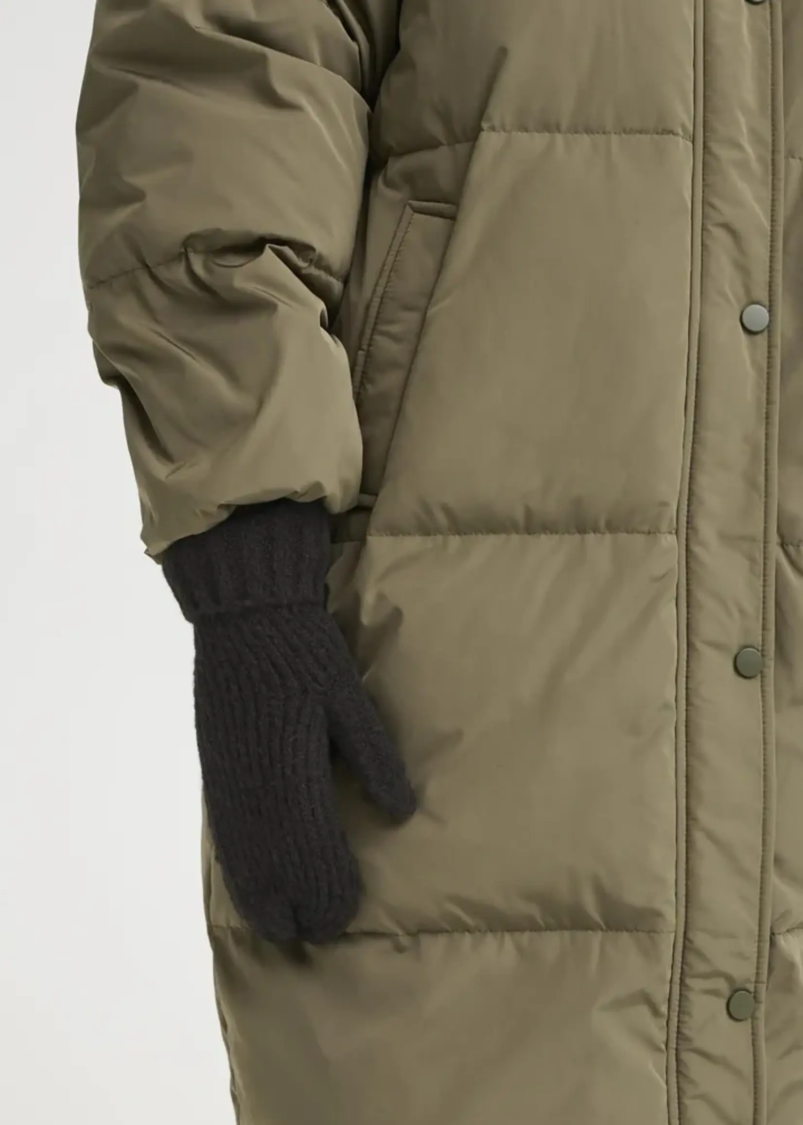 ICHI IAIVO Mitten (2 colors)