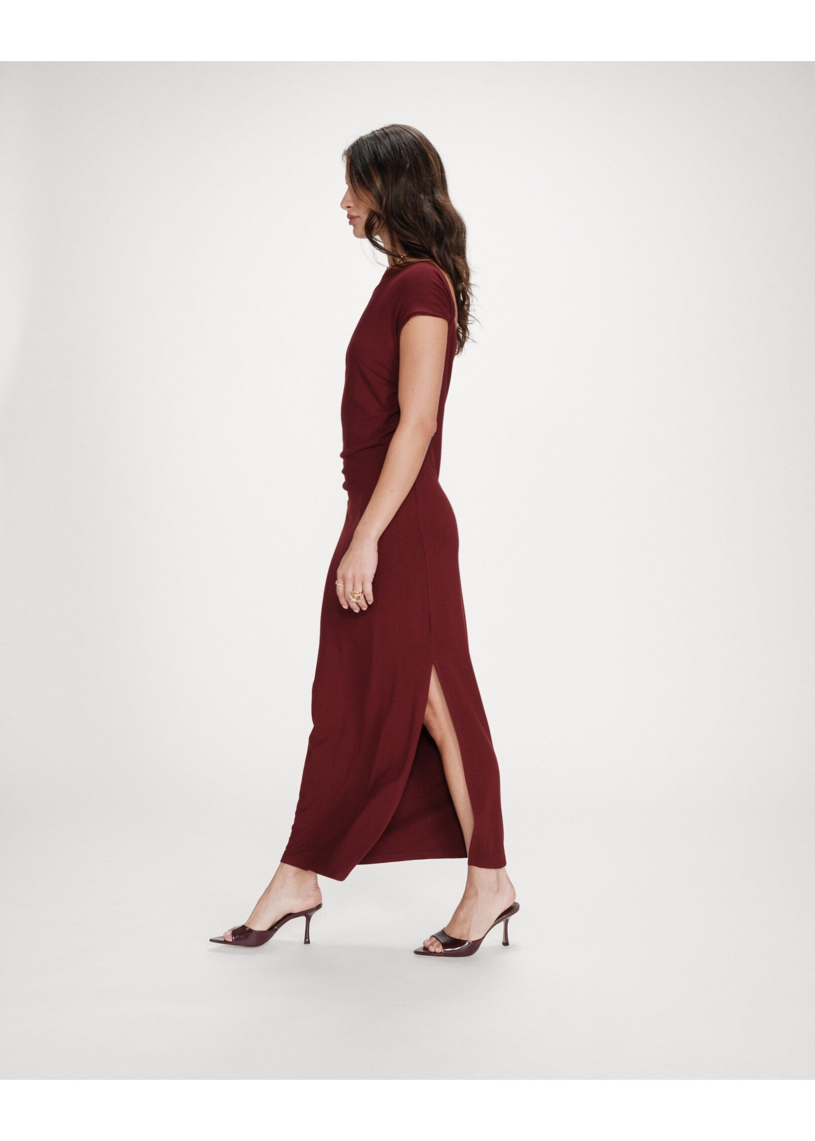 Grace and Mila Grace & Mila Vanity Dress - Cherry