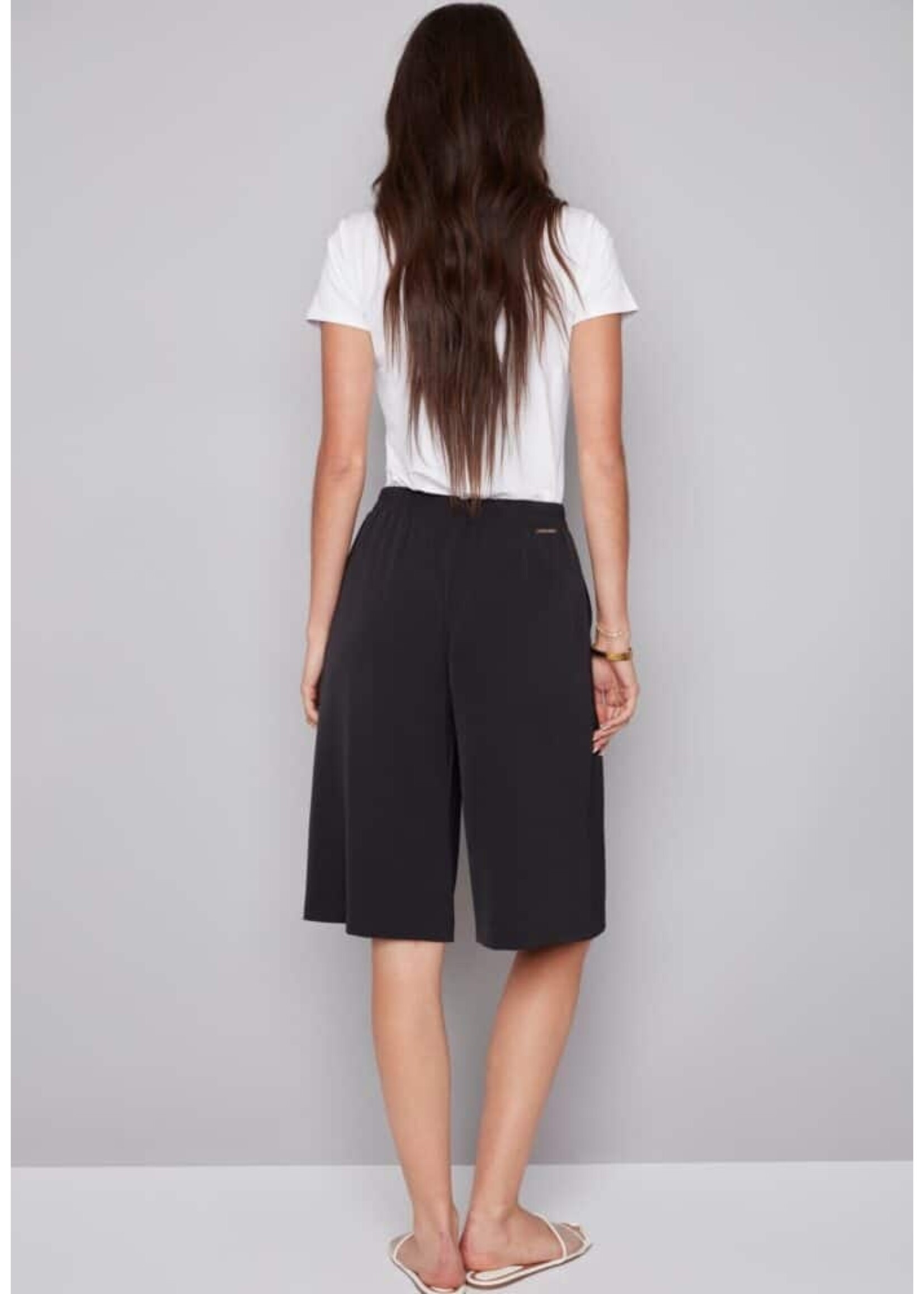 I love Tyler Madison Tyler Madison Avery Bermuda Short - Black