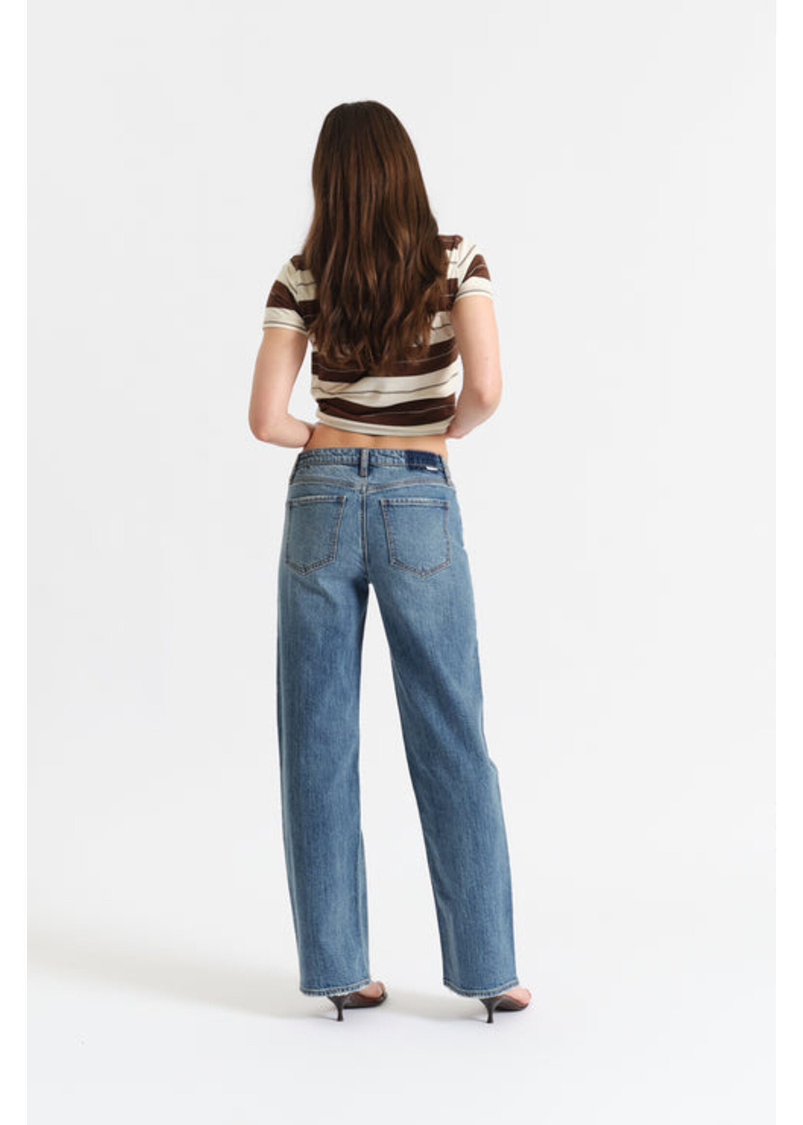 Daze Daze Keeper Low Rise Straight - Heart Beat Vintage
