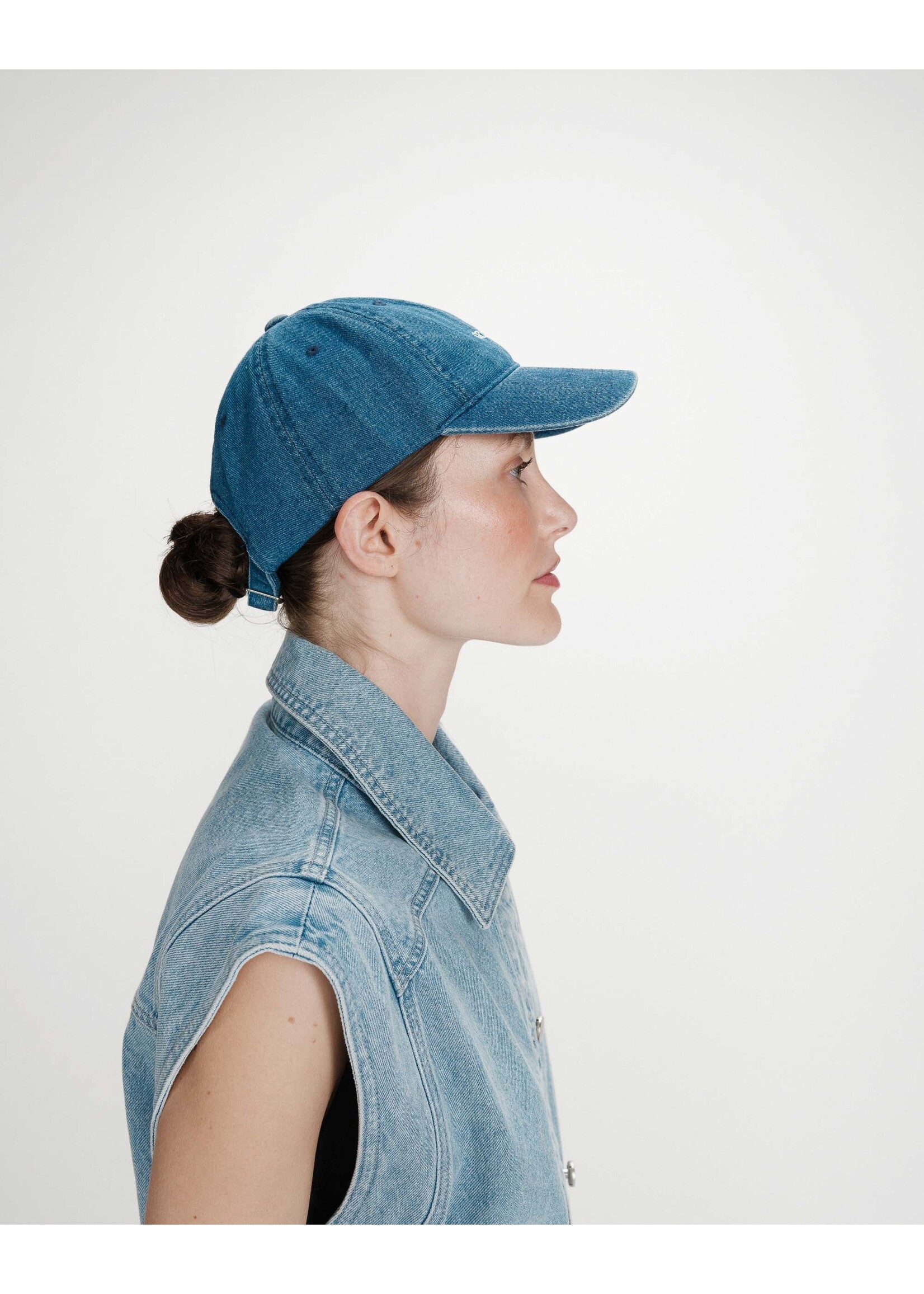 Grace and Mila Grace & Mila Slimane Cap - Medium Blue