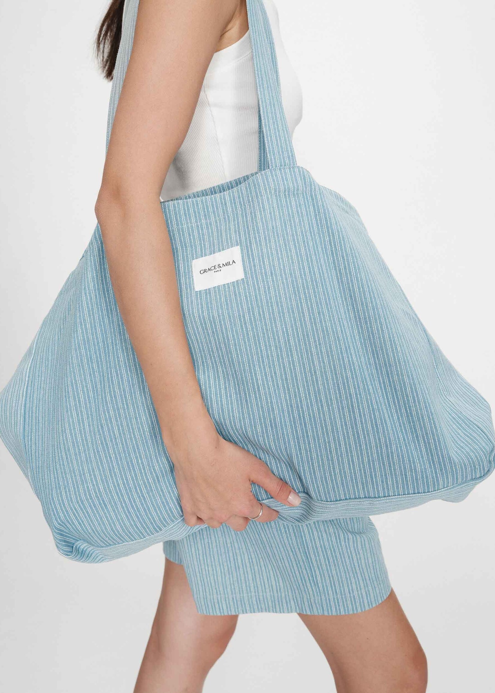 Grace and Mila Grace & Mila Sac Fourre-Tout De Vacances - Striped Blue