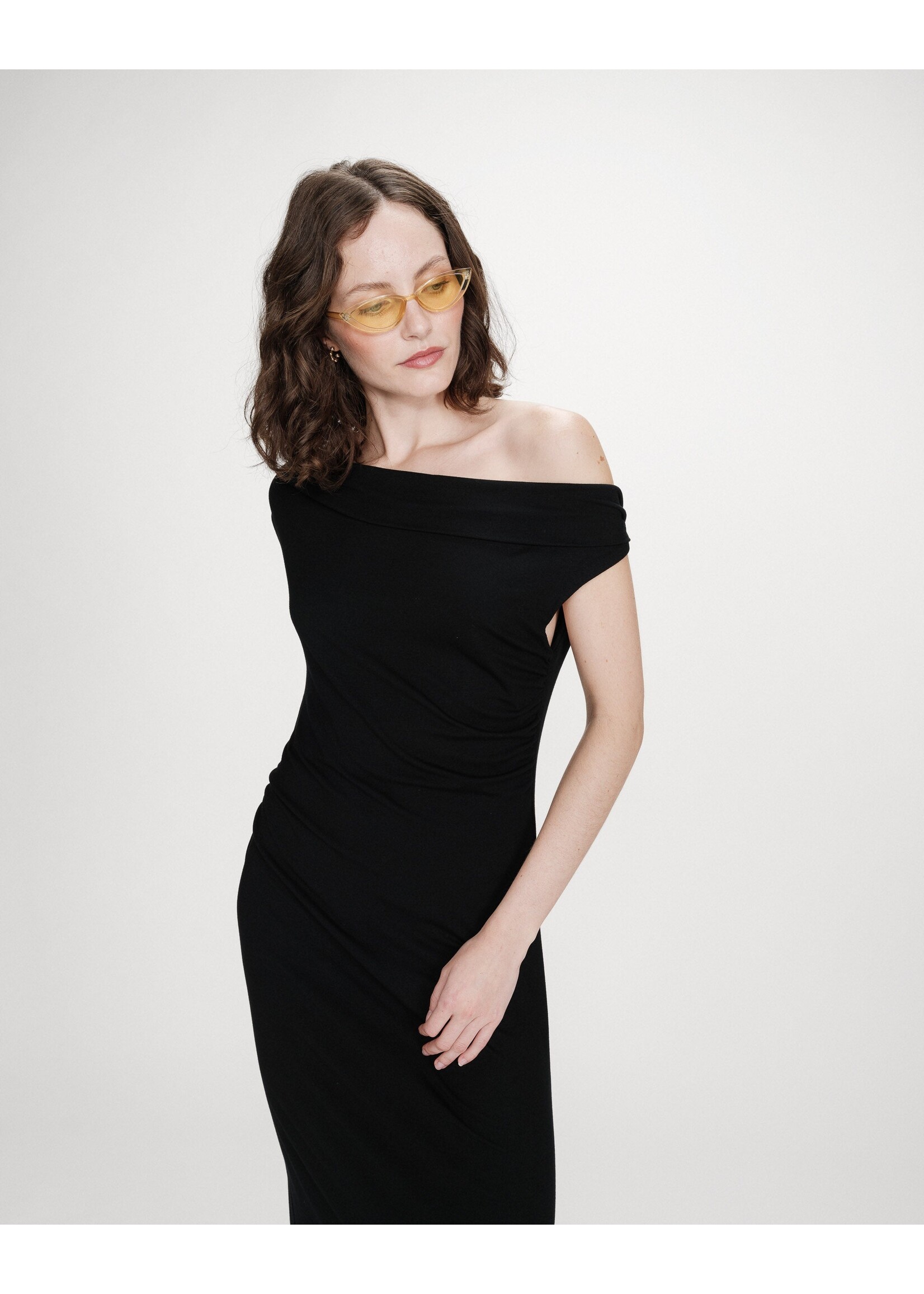 Grace and Mila Grace & Mila Vanity Dress - Black
