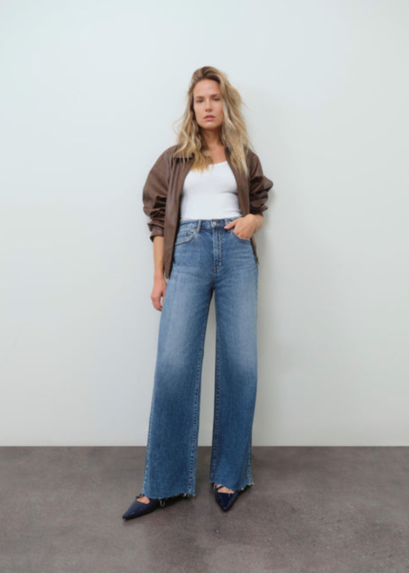 Daze Daze Far Out Wide Leg - Stunner