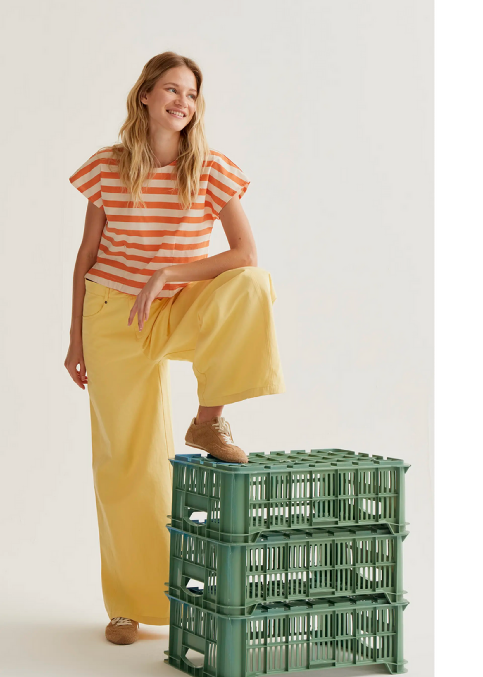 Compañía Fantástica Compañía Fantástica Wide-Leg Trousers - Yellow