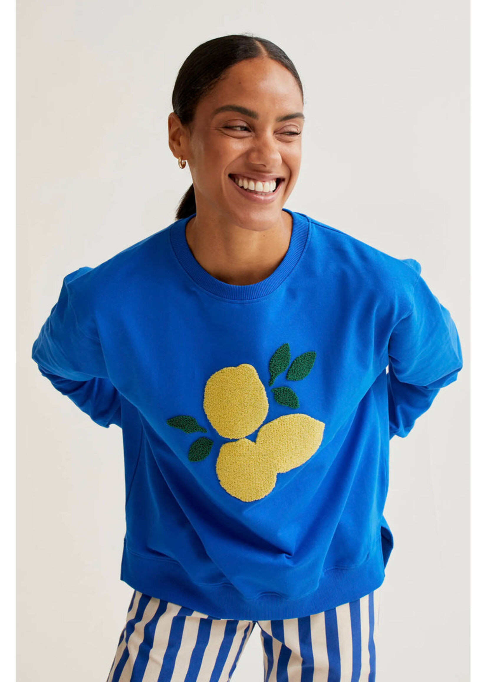 Compañía Fantástica  Compañía Fantástica Sweat-Shirt Brodé Citron - Bleu