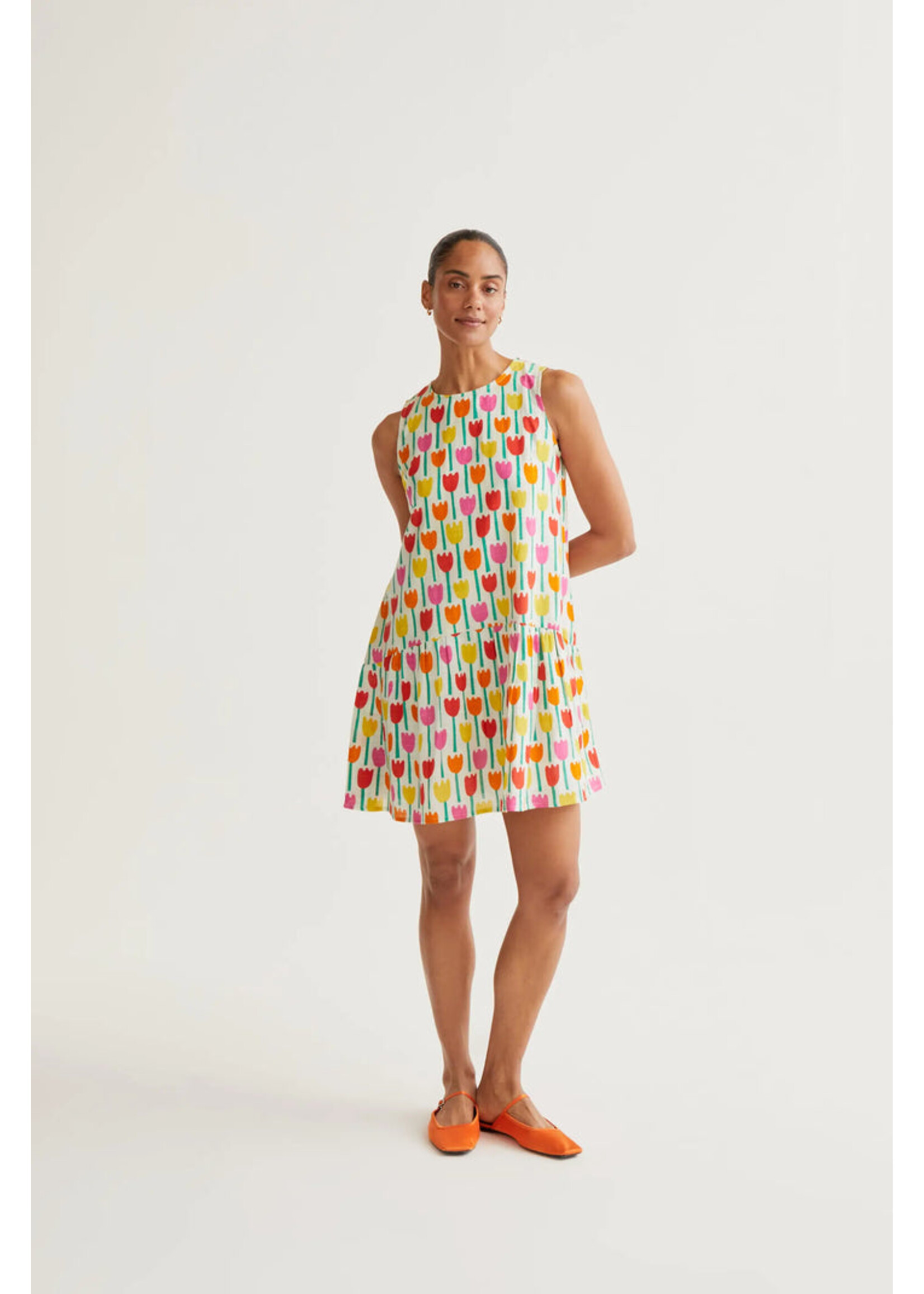 Compañía Fantástica  Compañía Fantástica Tulip Print Dress - Tulip