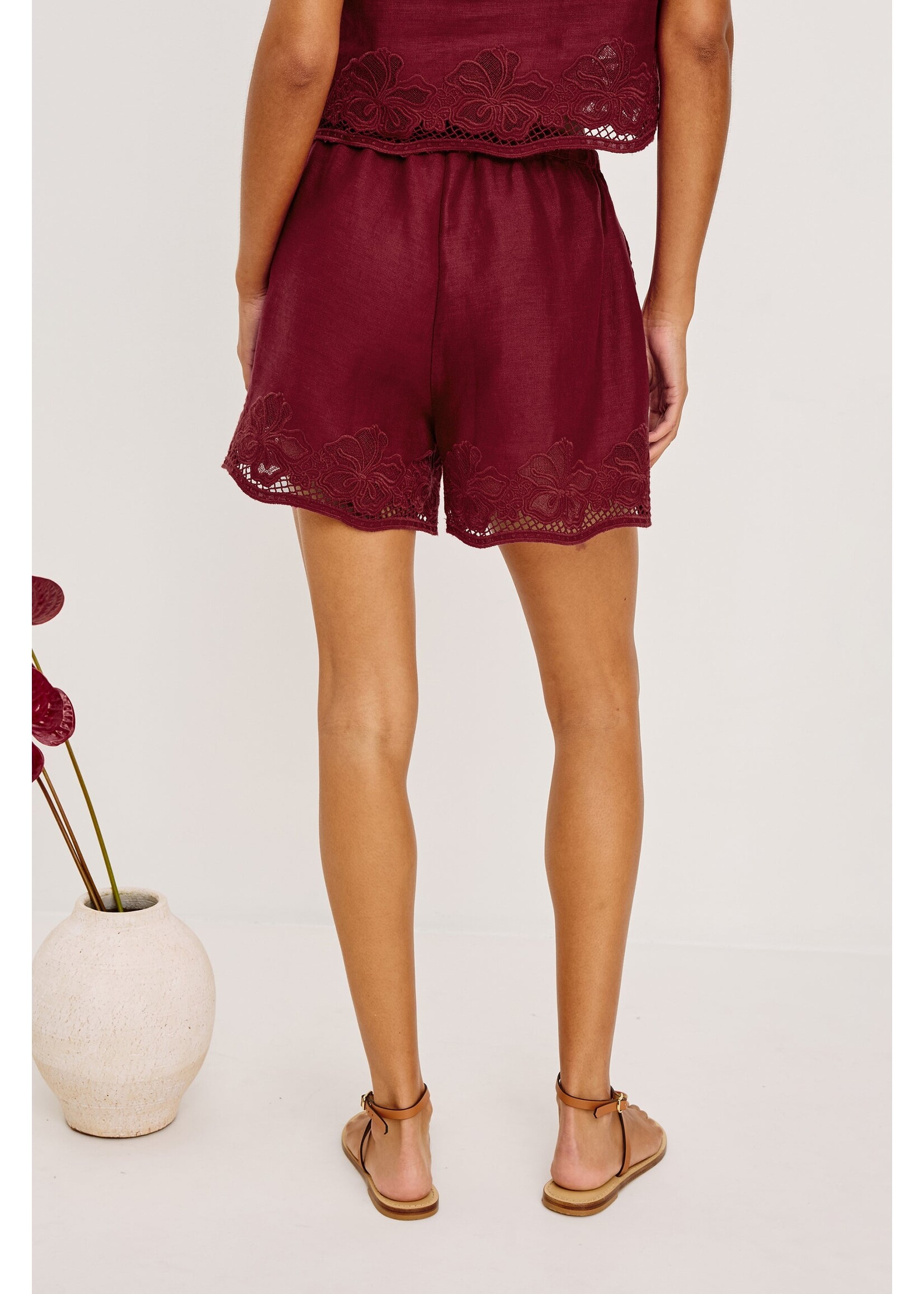 Rails Rails Jenner Short - Berry Hibiscus Embroidery