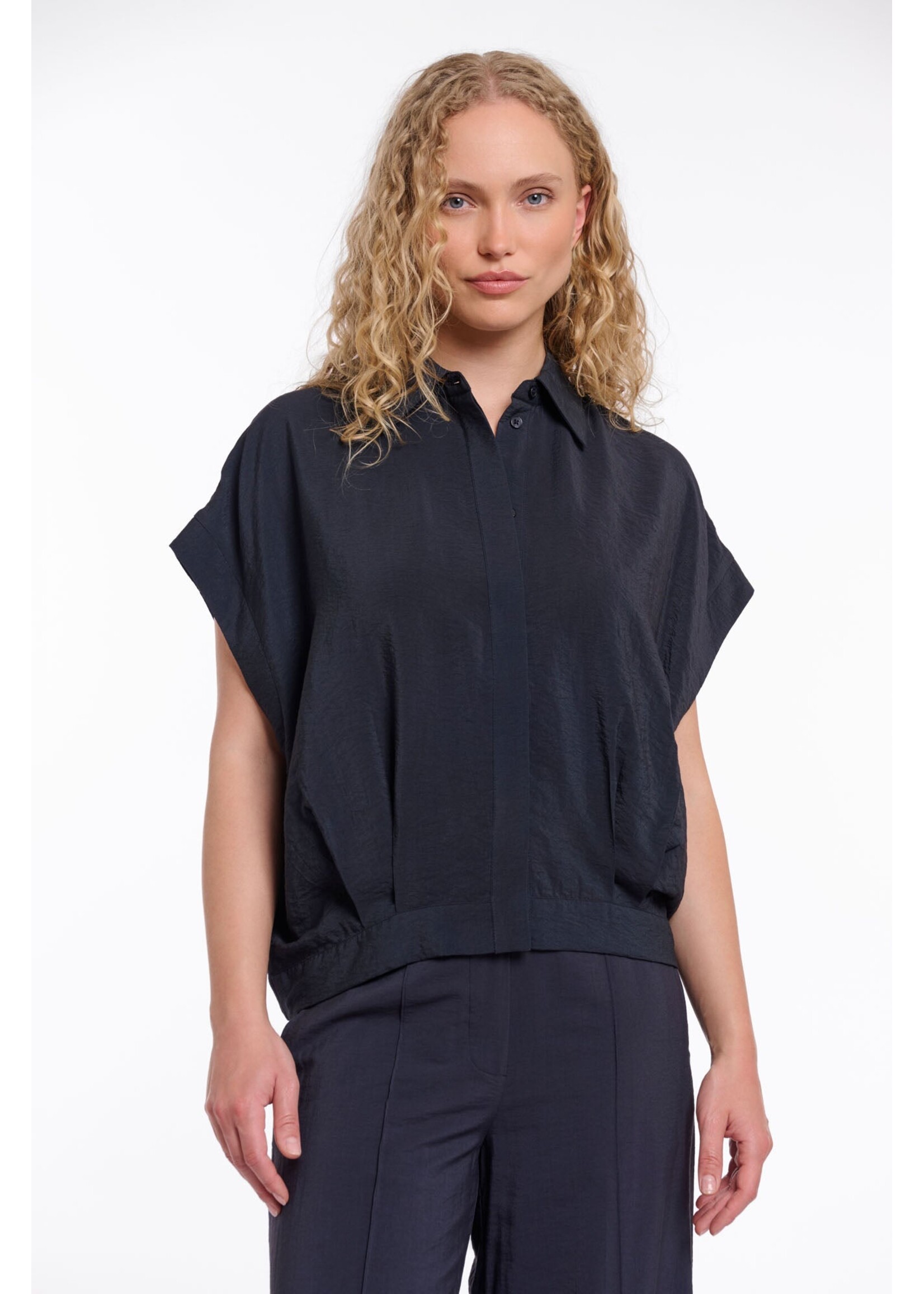 Rino & Pelle Rino & Pelle Haut Imela À Manches Courtes & Carrées - Dark Navy