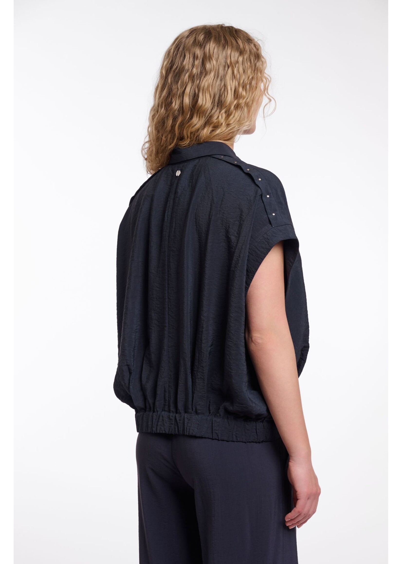Rino & Pelle Rino & Pelle Imela Boxy Capsleeve Top - Dark Navy