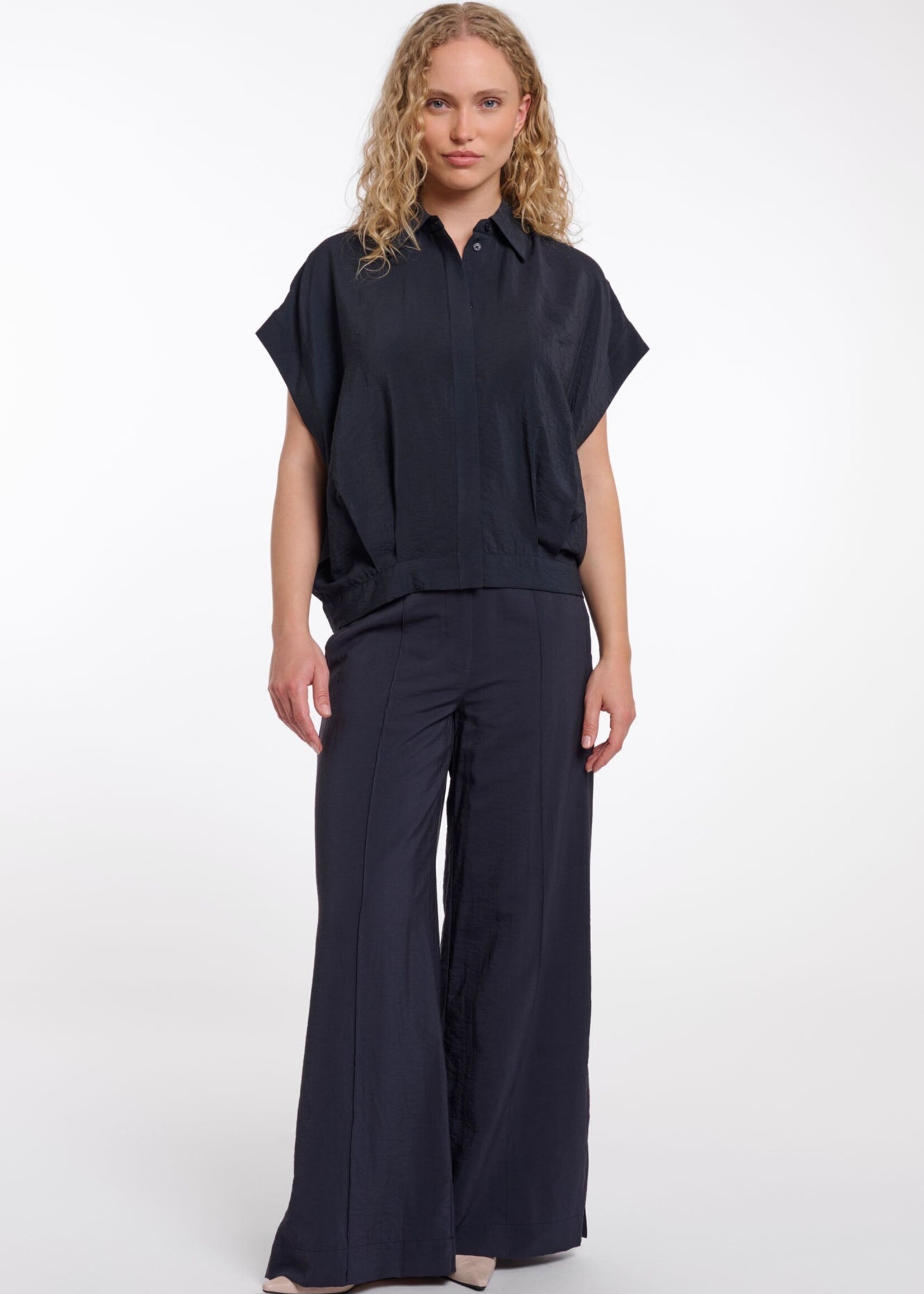 Rino & Pelle Rino & Pelle Haut Imela À Manches Courtes & Carrées - Dark Navy