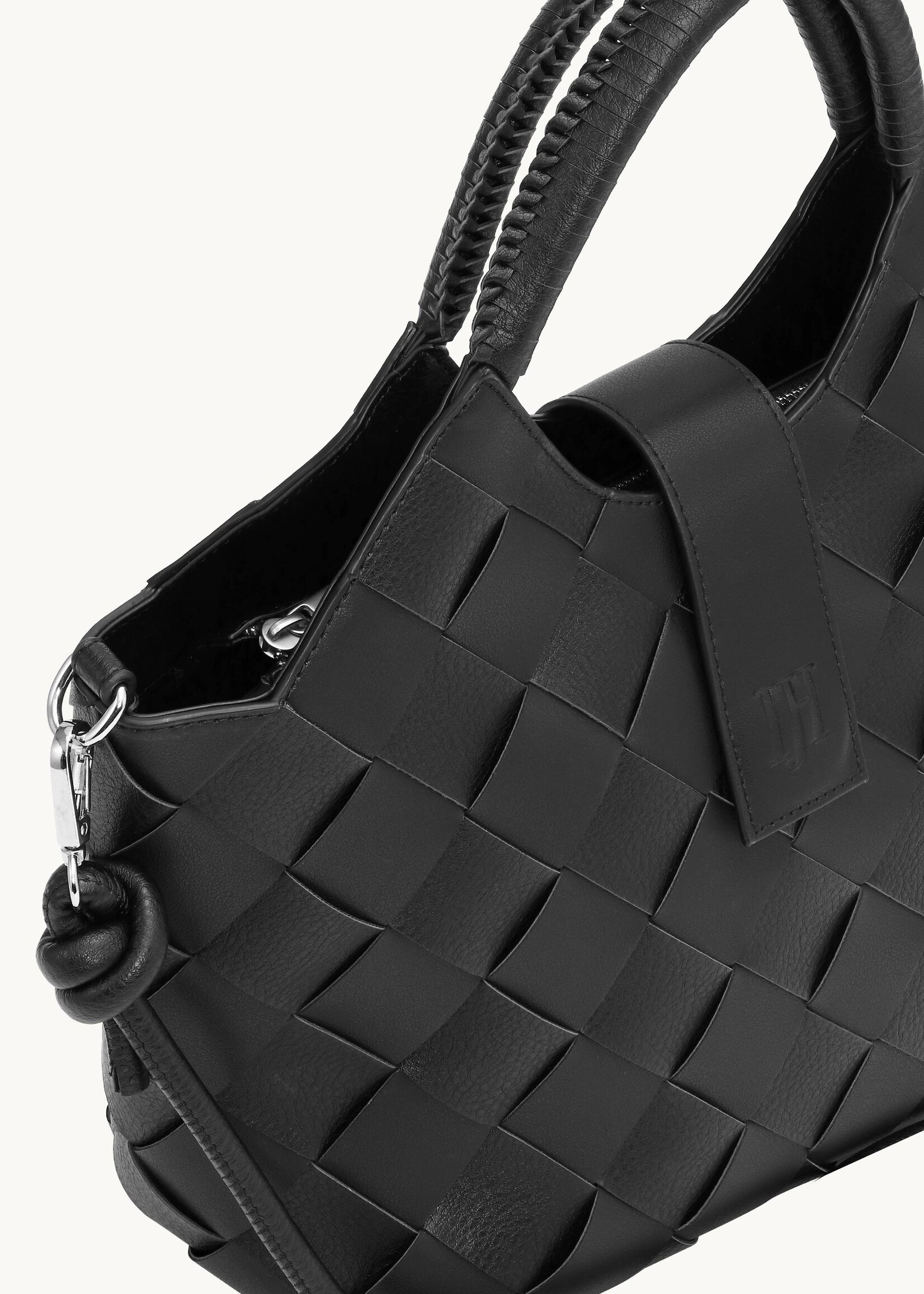 Ilse Jacobsen Ilse Jacobsen Braided Handbag - Black