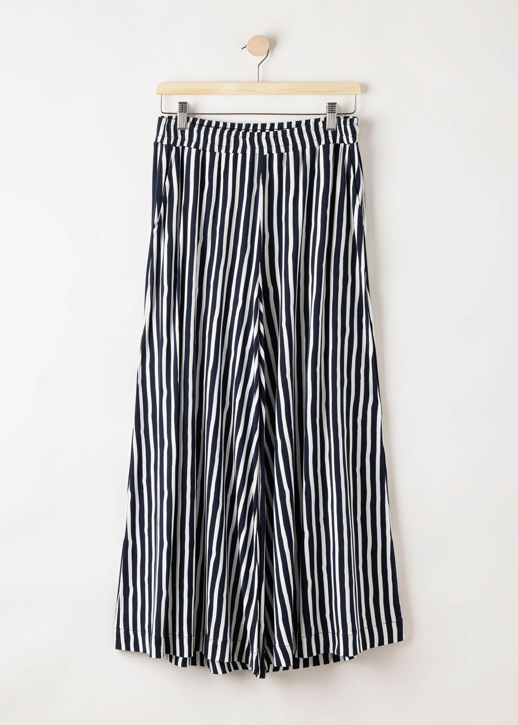 Holebrook Holebrook Ellen Skort - Navy/OffWhite