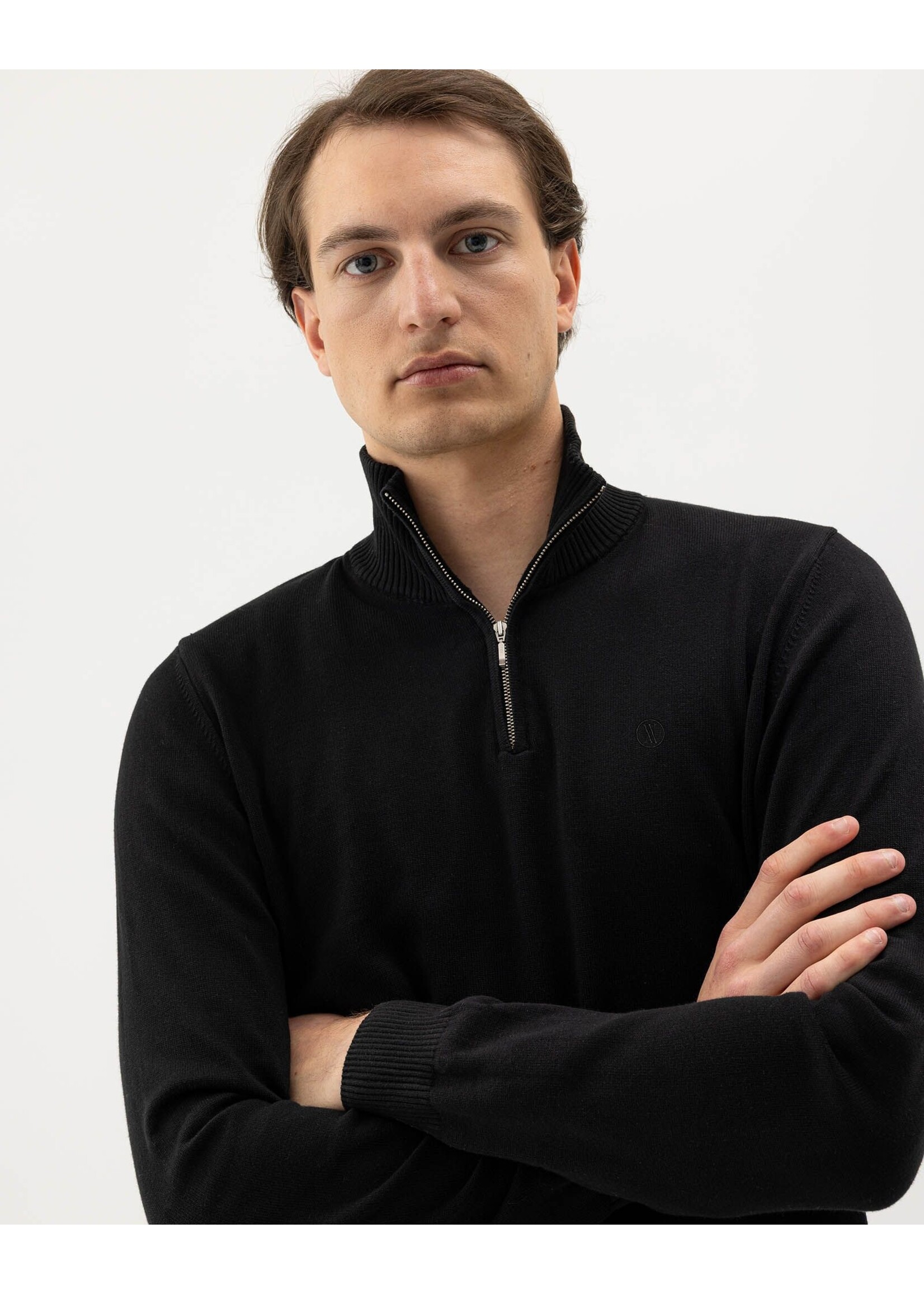 Holebrook Holebrook Holger T Neck - Black