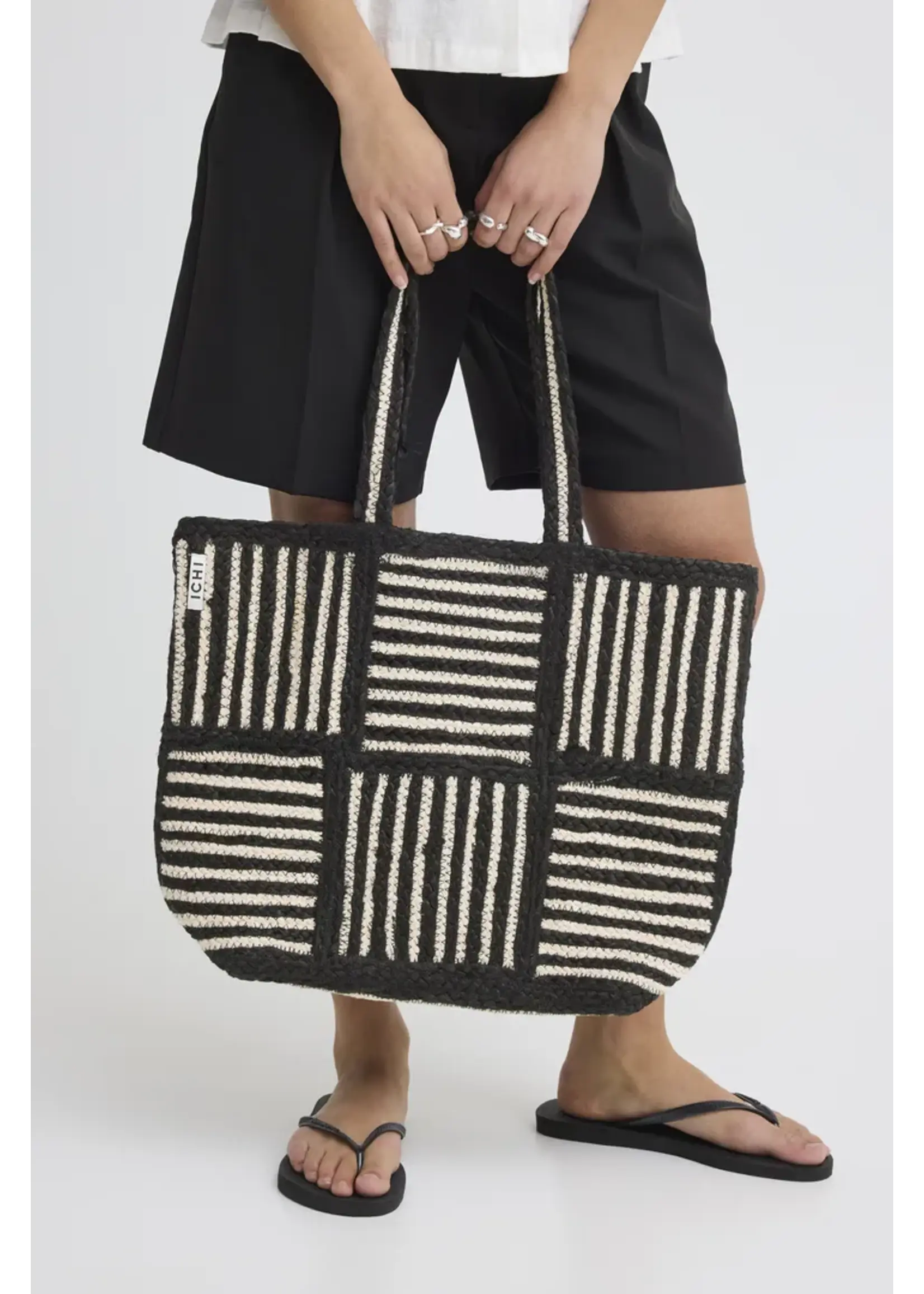 ICHI ICHI ISA Bag - Black