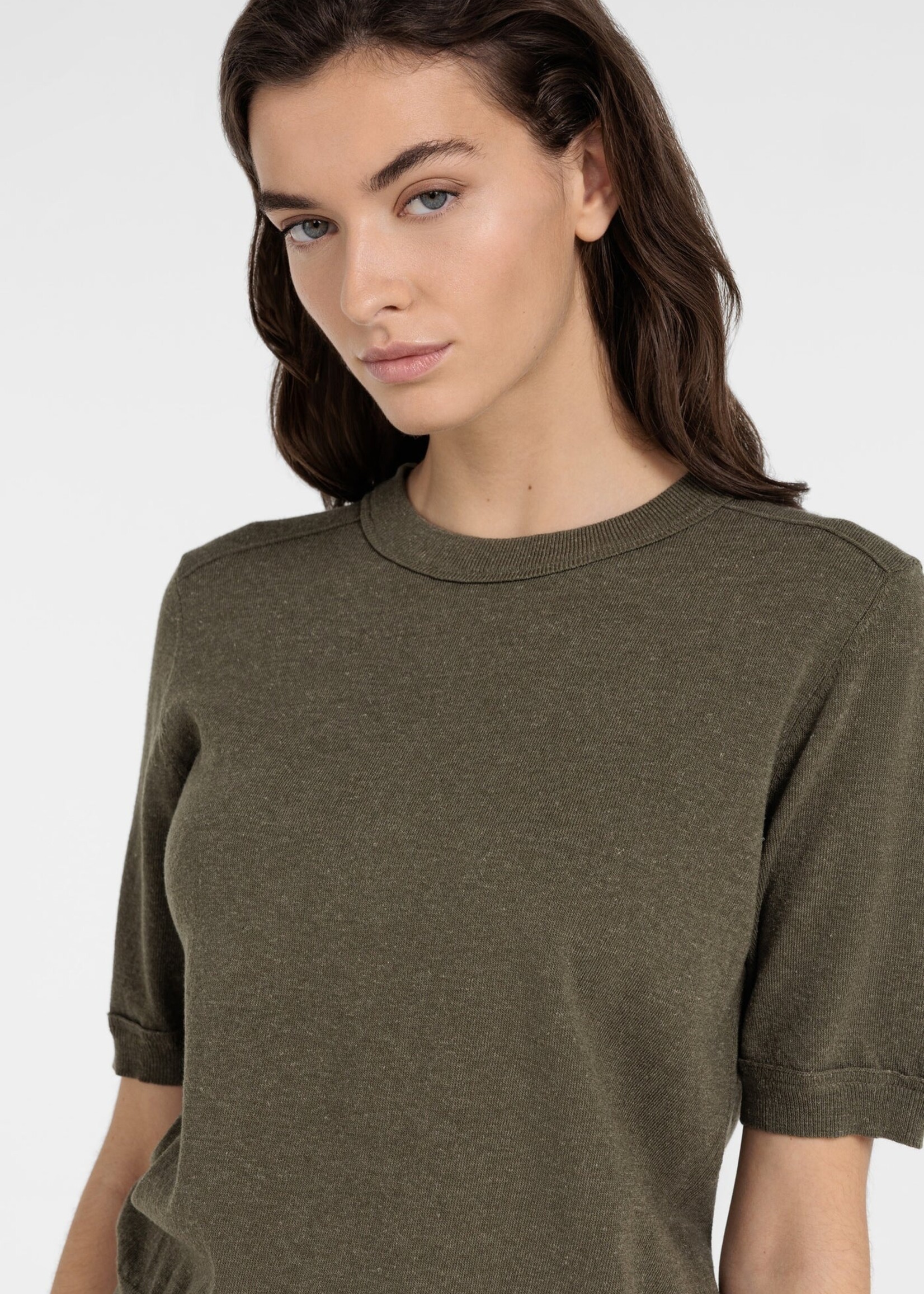Yaya Women YAYA Short Sleeve Sweater - Army Green