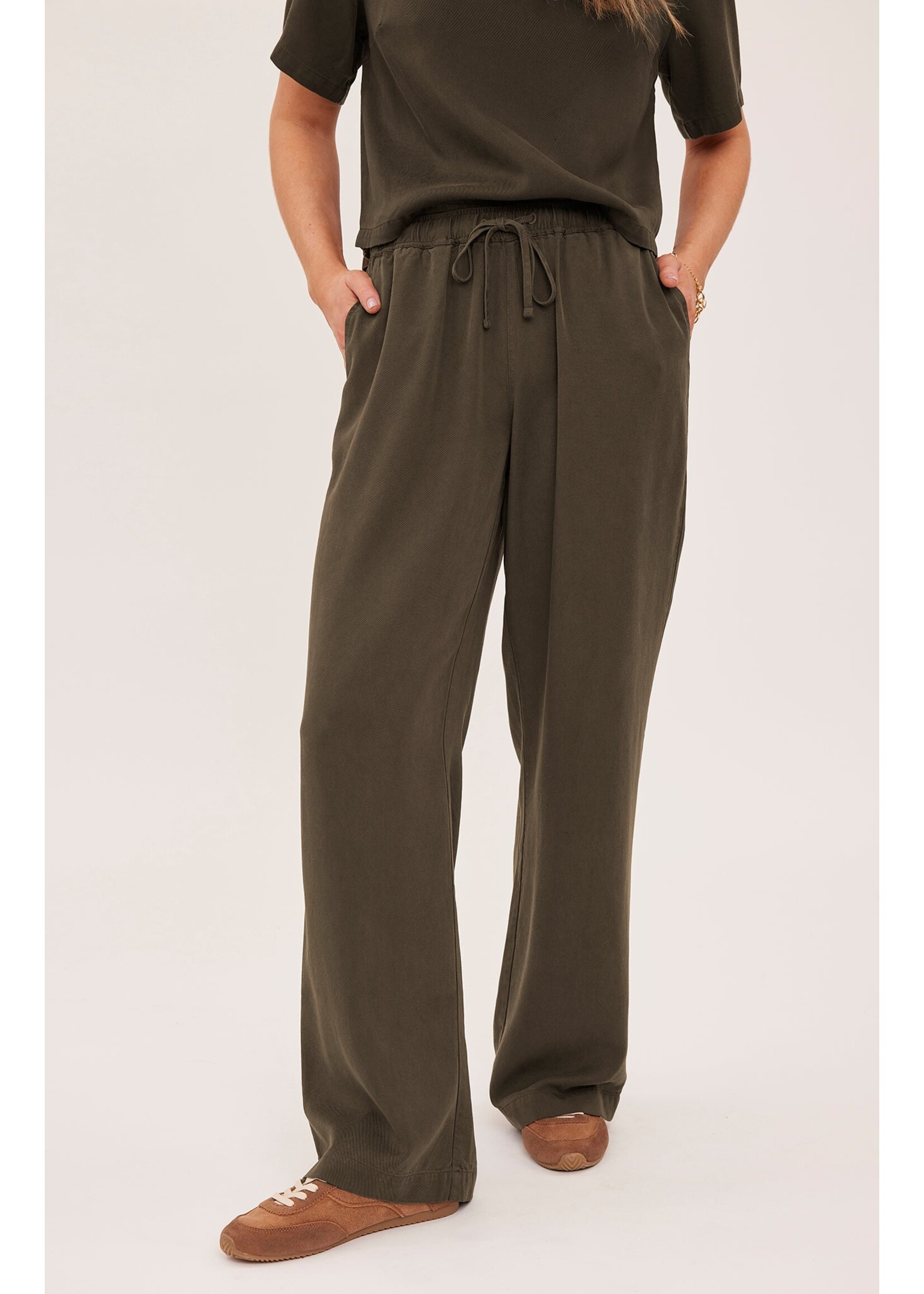 Gentle Fawn Gabriel Pants - Washed Bayleaf