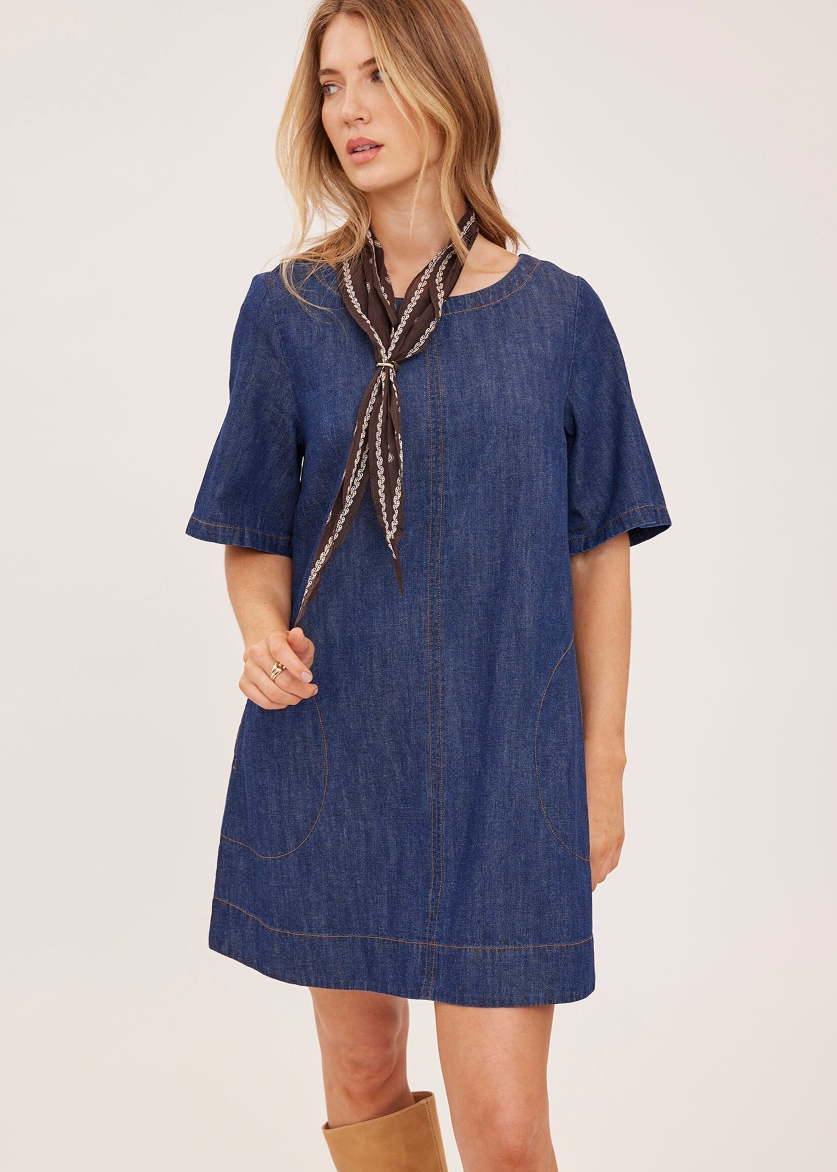 Gentle Fawn Robe Courte Penelope - Dark Wash