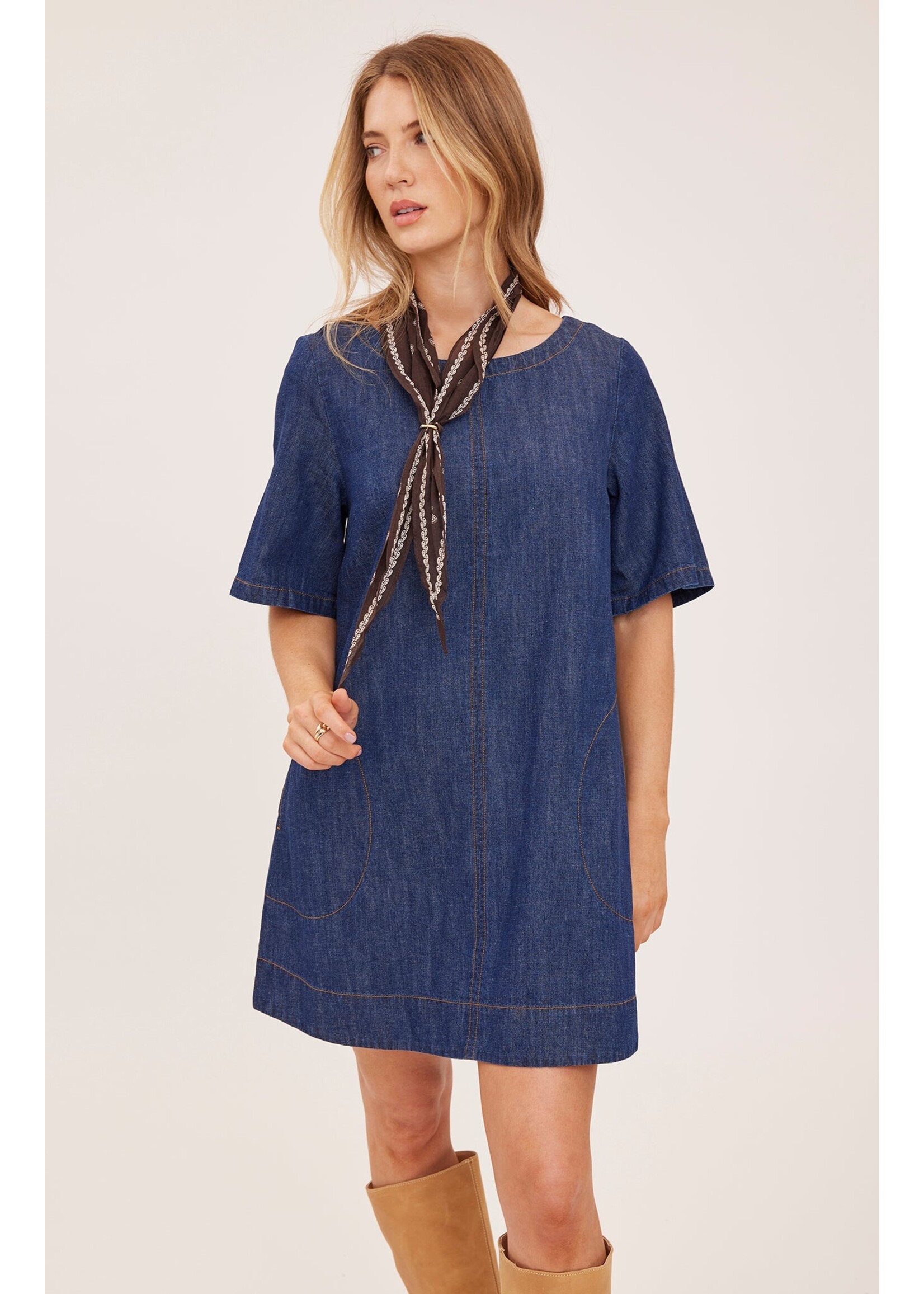 Gentle Fawn Robe Courte Penelope - Dark Wash