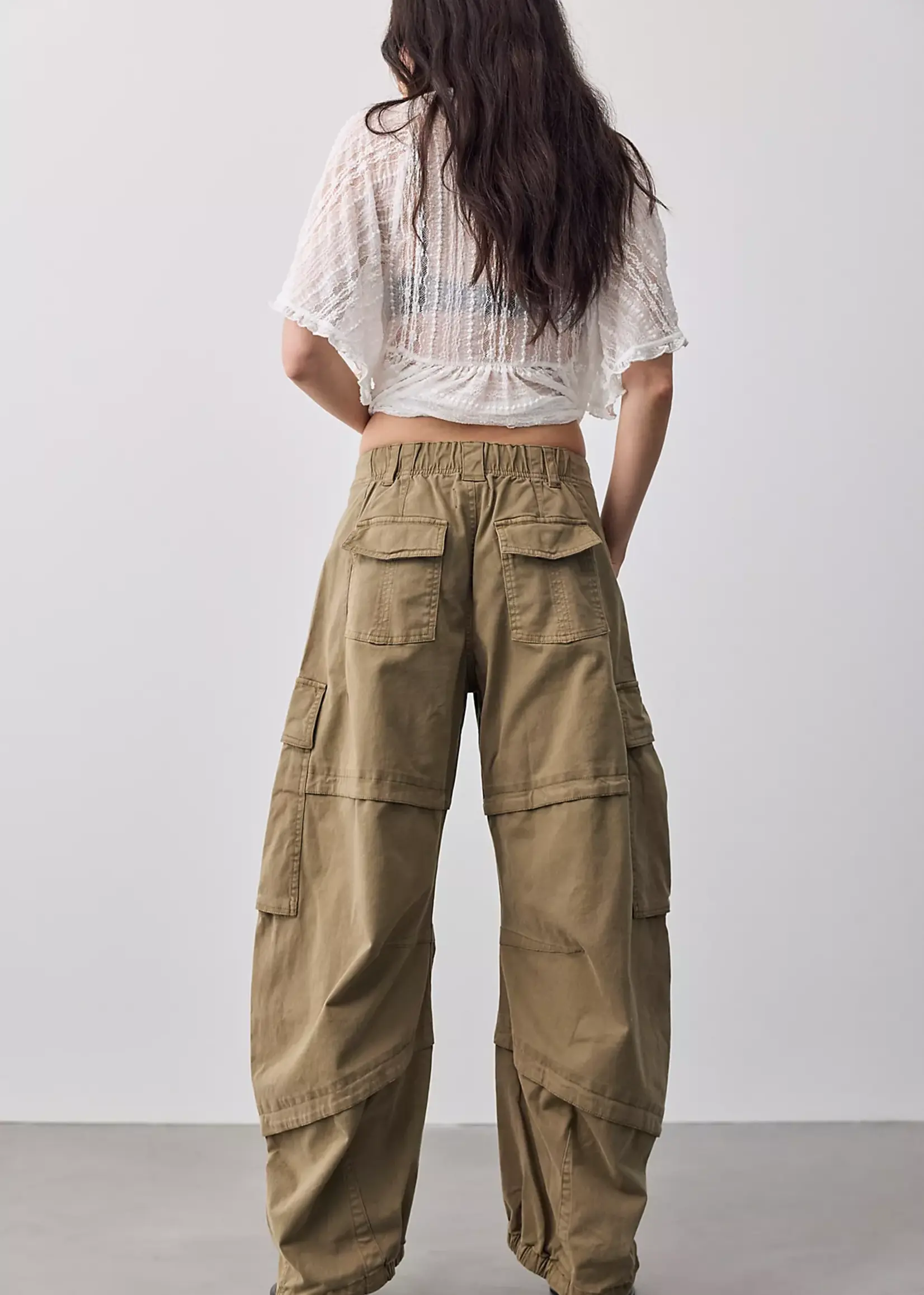 Free People Free People Reef Curved Cargo Twill Pant ( Deux Couleurs )