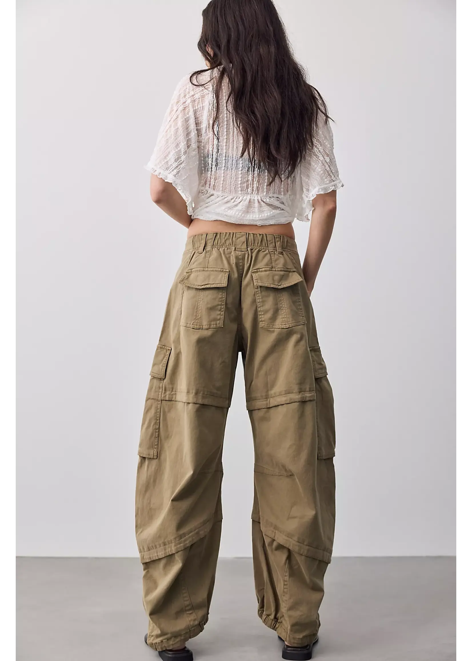 Free People Free People Reef Curved Cargo Twill Pant ( Deux Couleurs )